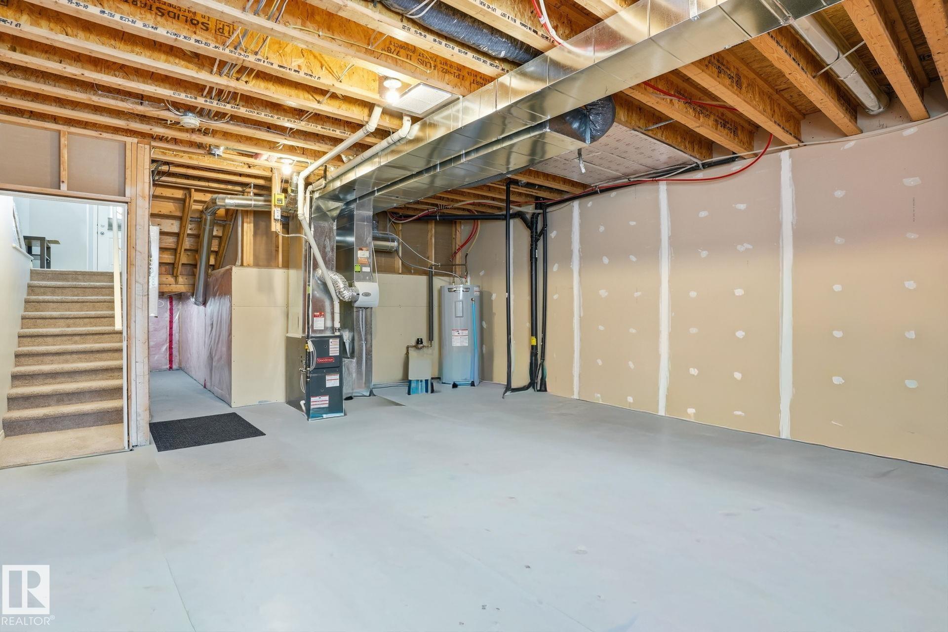 Photo 25 at 2026 Price Landing SW, Paisley, Edmonton