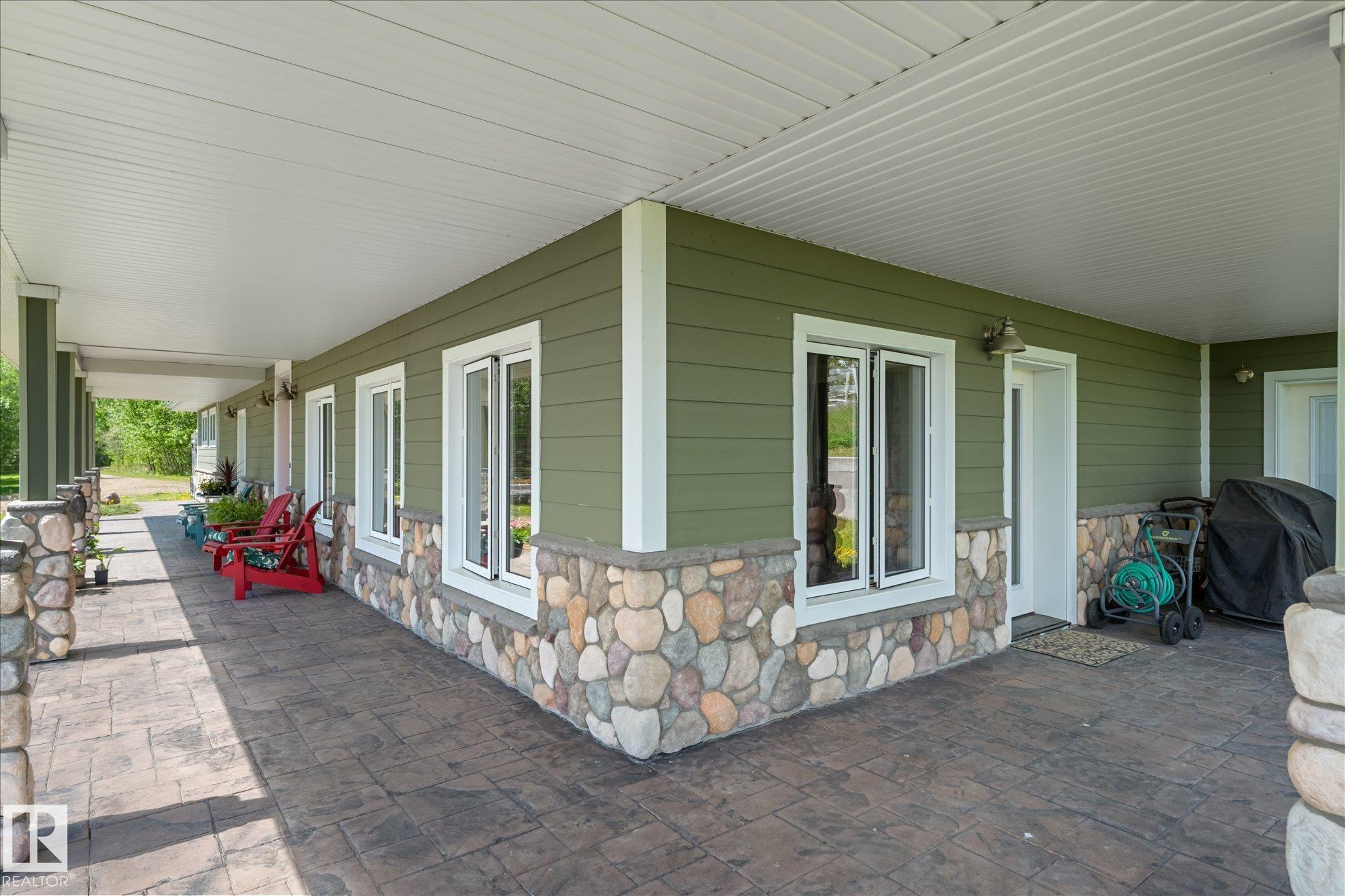 Photo 13 at 21031 Twp Road 530, None, Rural Strathcona County