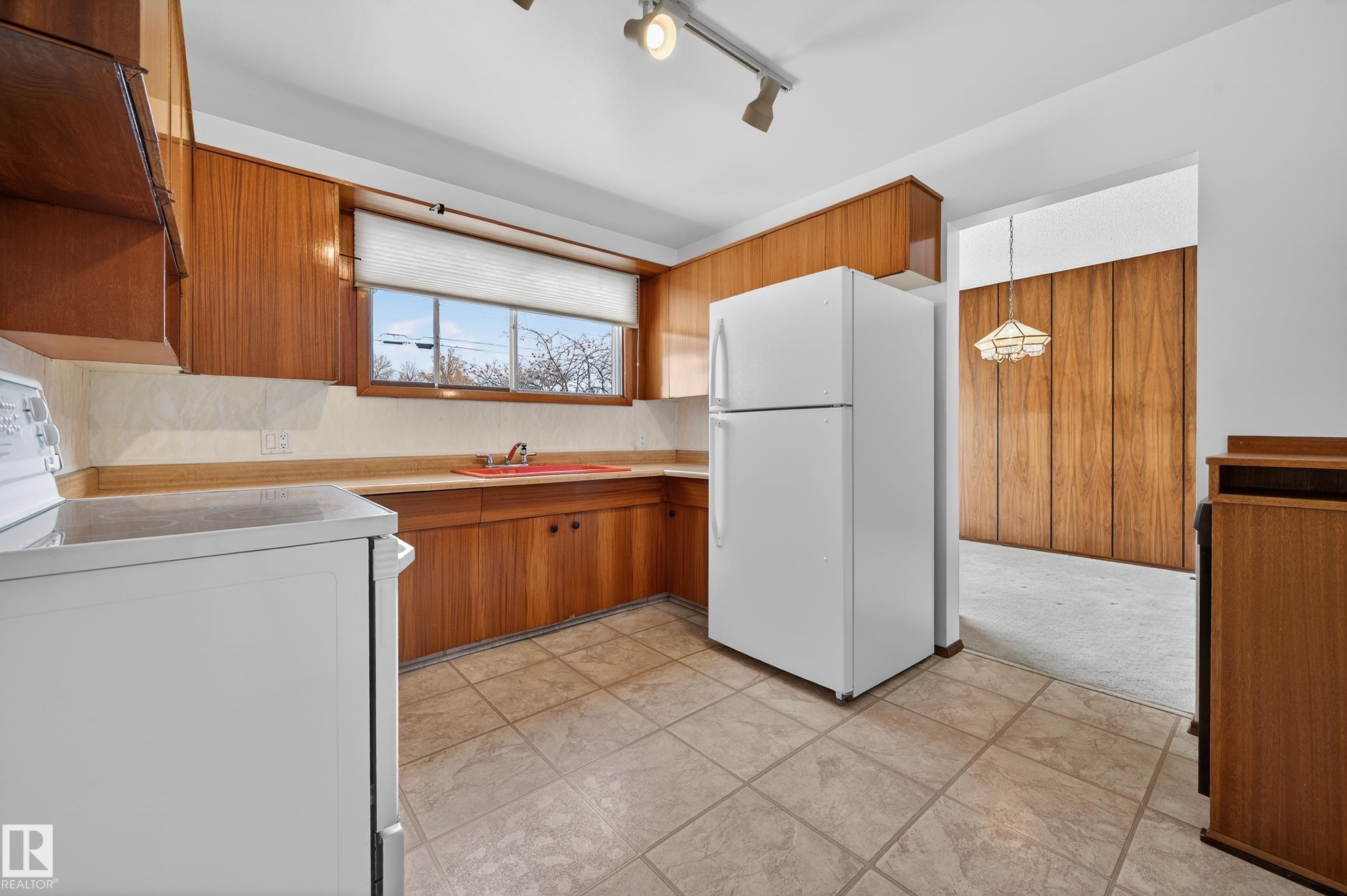 Photo 13 at 9407 98 Street, Sherridon Extension, Fort Saskatchewan