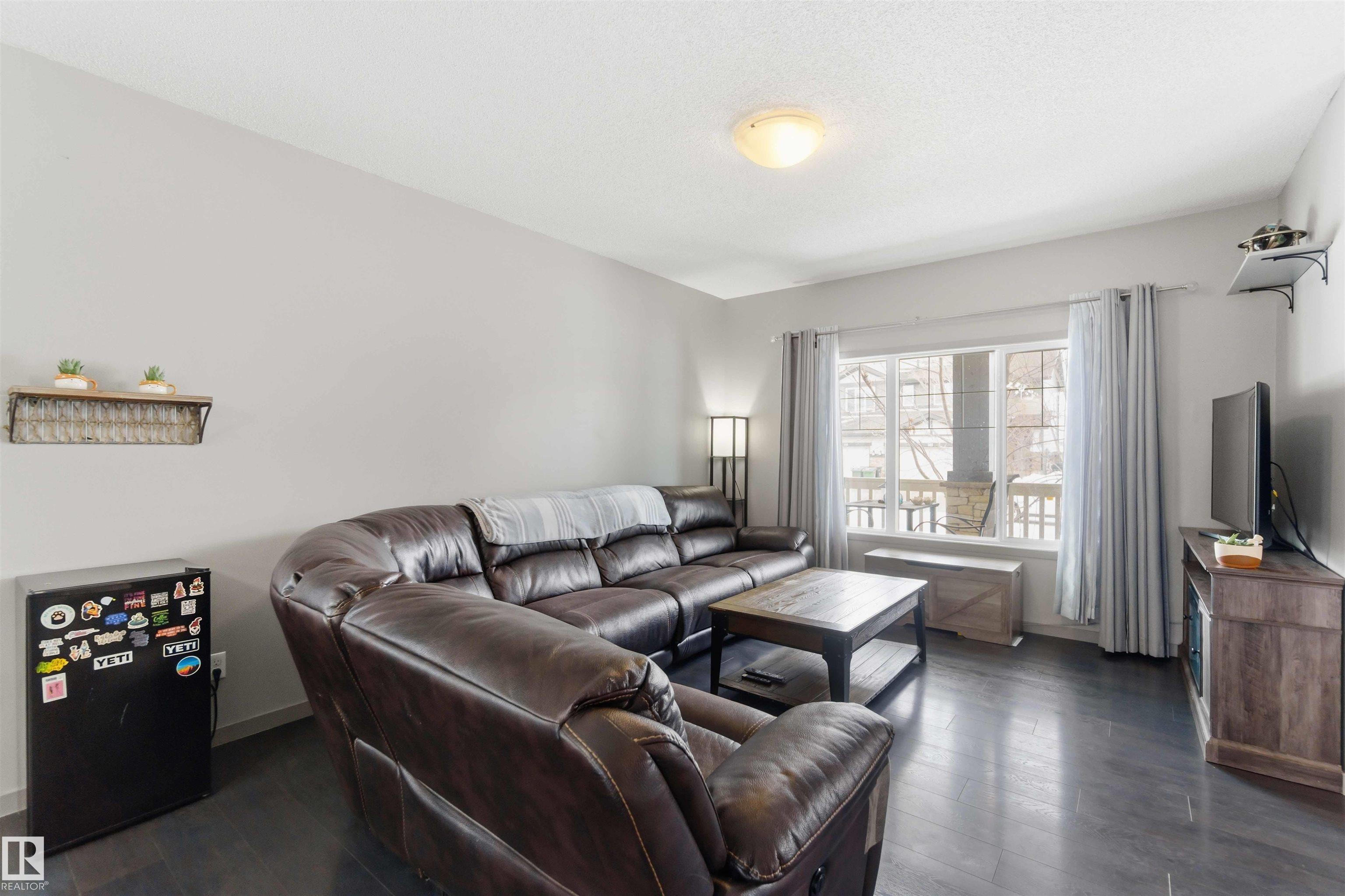 Photo 10 at 109 Santana Crescent, Sienna, Fort Saskatchewan