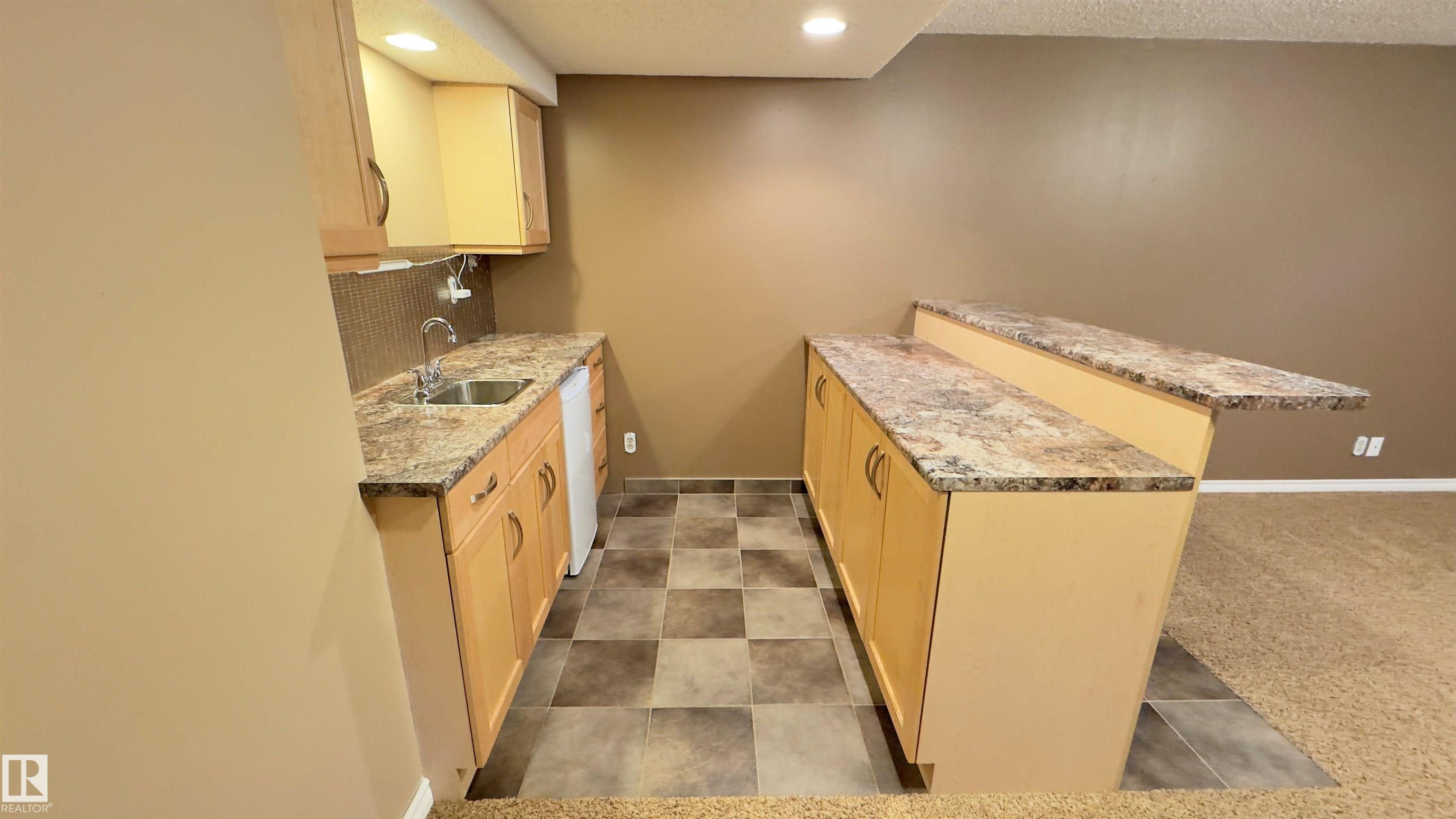 Photo 33 at 296 Greenoch Crescent NW, Greenview, Edmonton