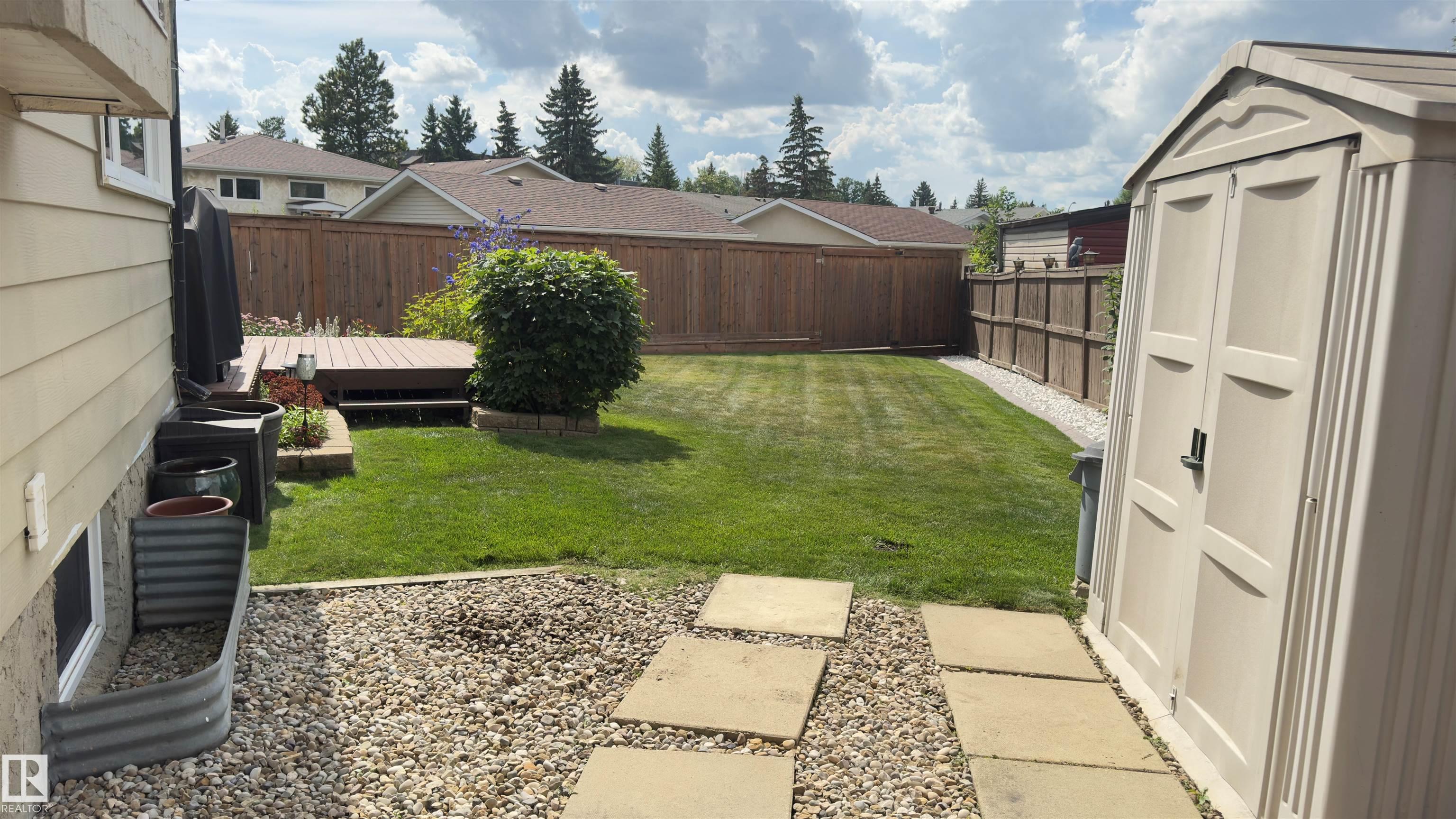 Picture for 296 GREENOCH CR NW