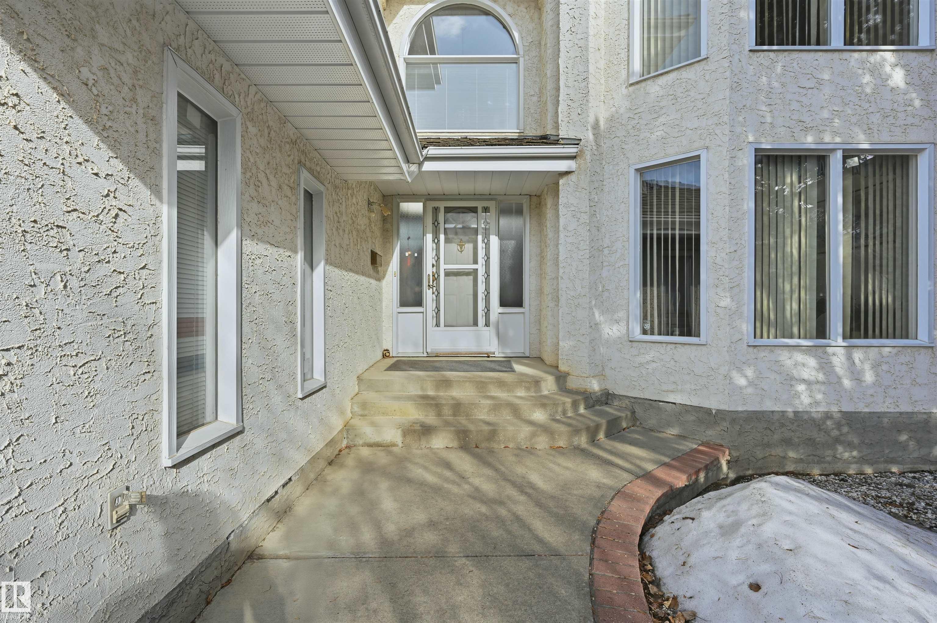 27 Cormack Crescent NW, Carter Crest, Edmonton