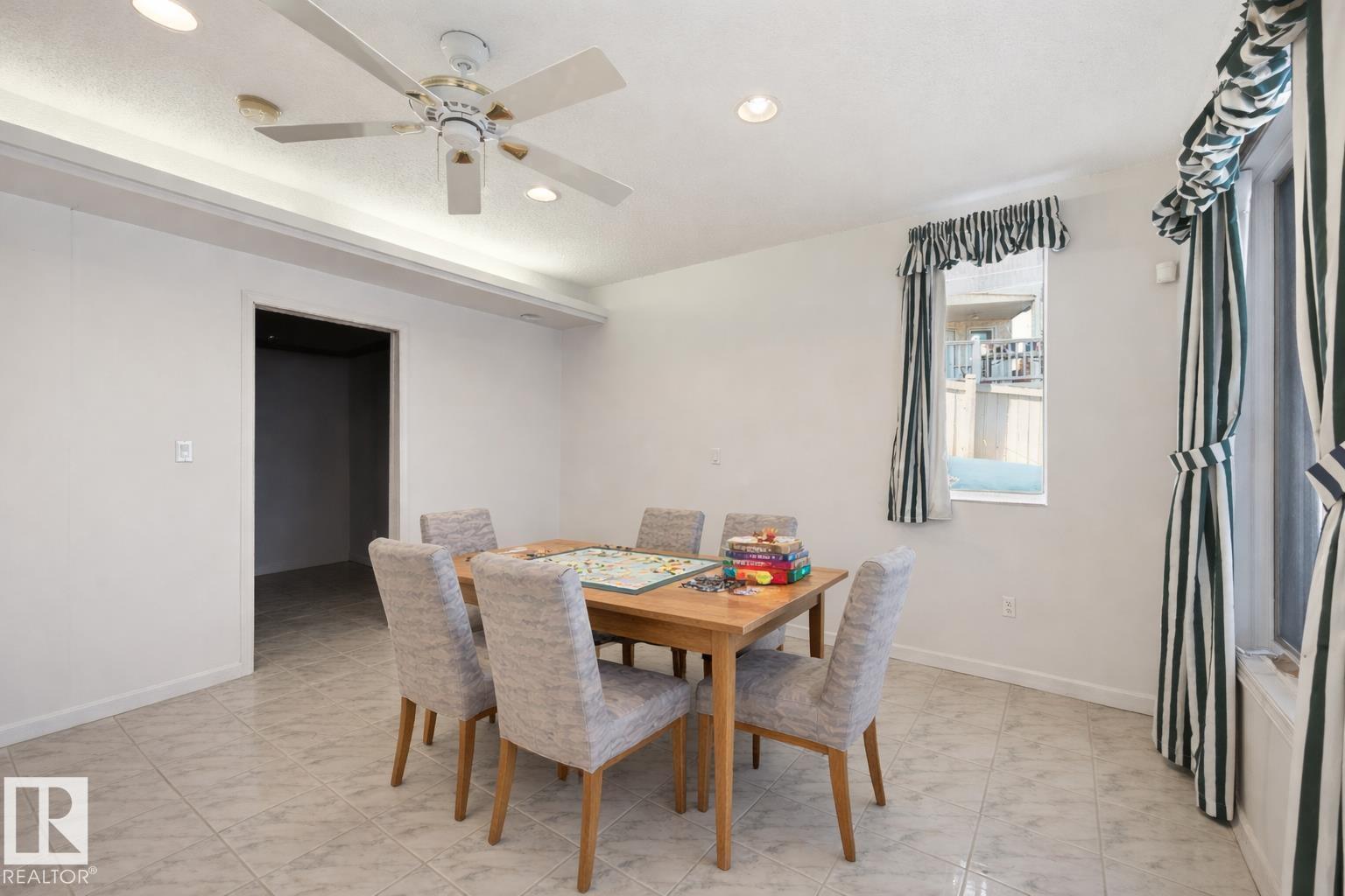 Photo 57 at 27 Cormack Crescent NW, Carter Crest, Edmonton