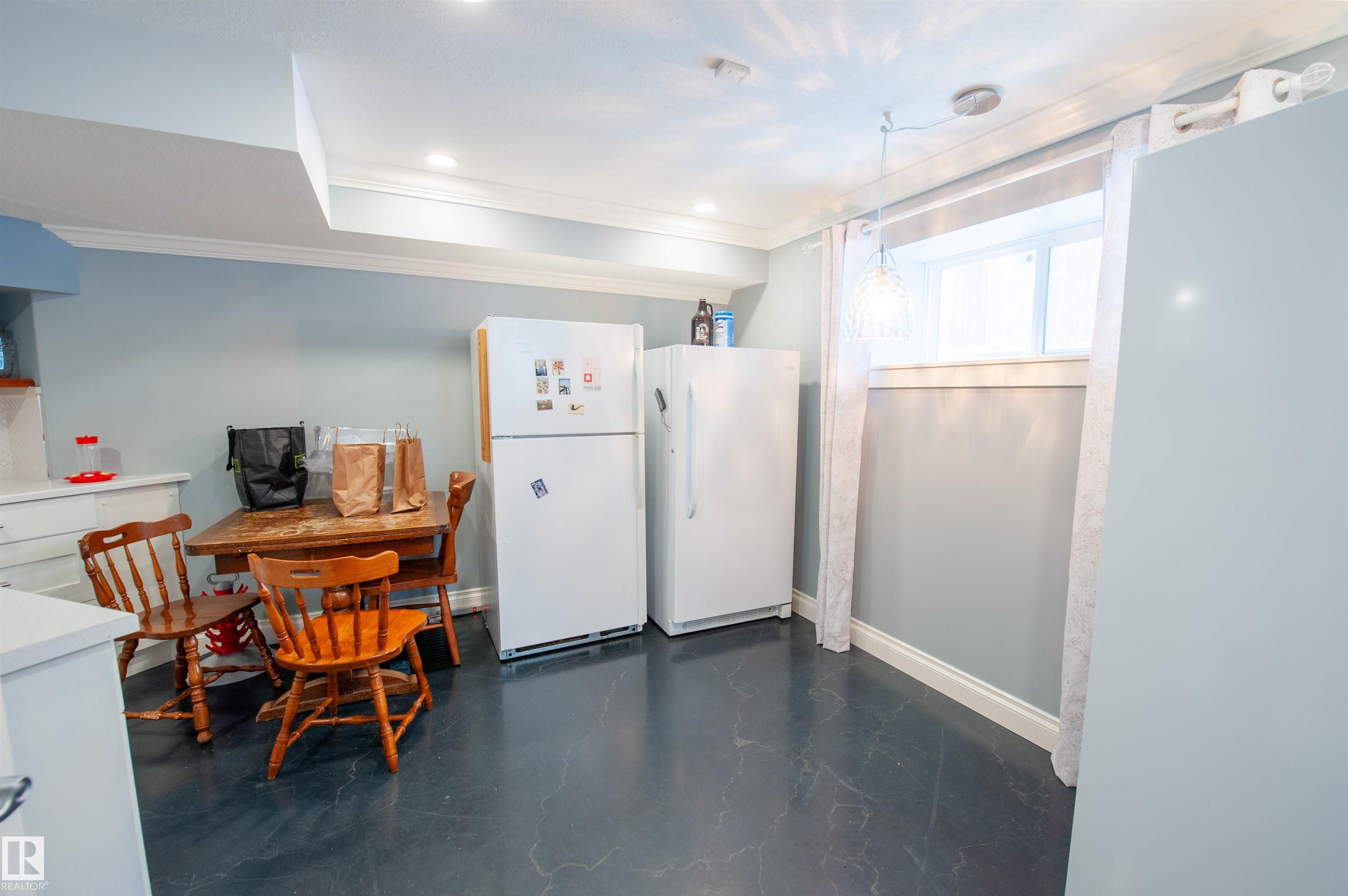 Photo 42 at 47 River Heights Drive NW, River's Edge, Edmonton