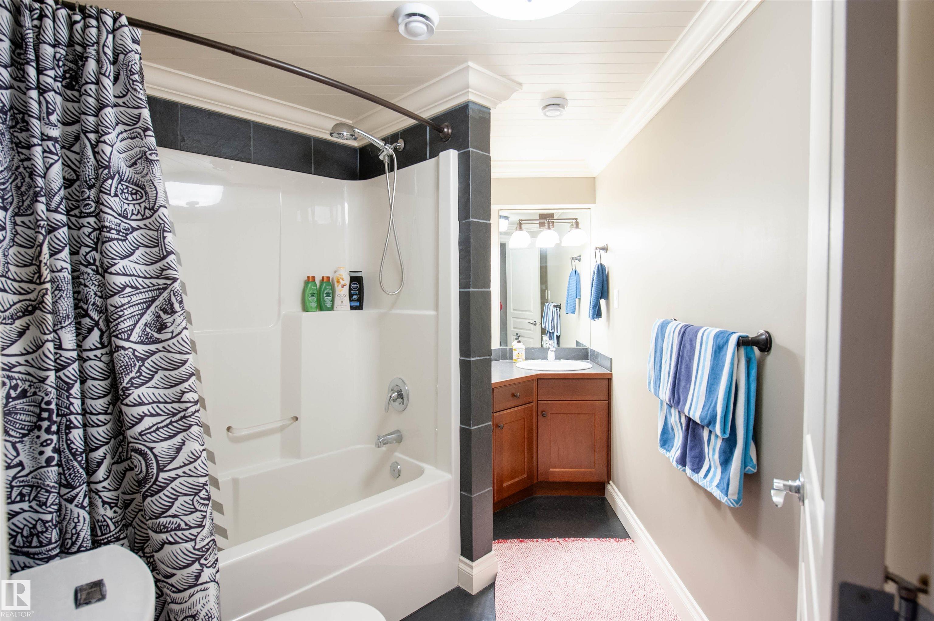 Photo 44 at 47 River Heights Drive NW, River's Edge, Edmonton