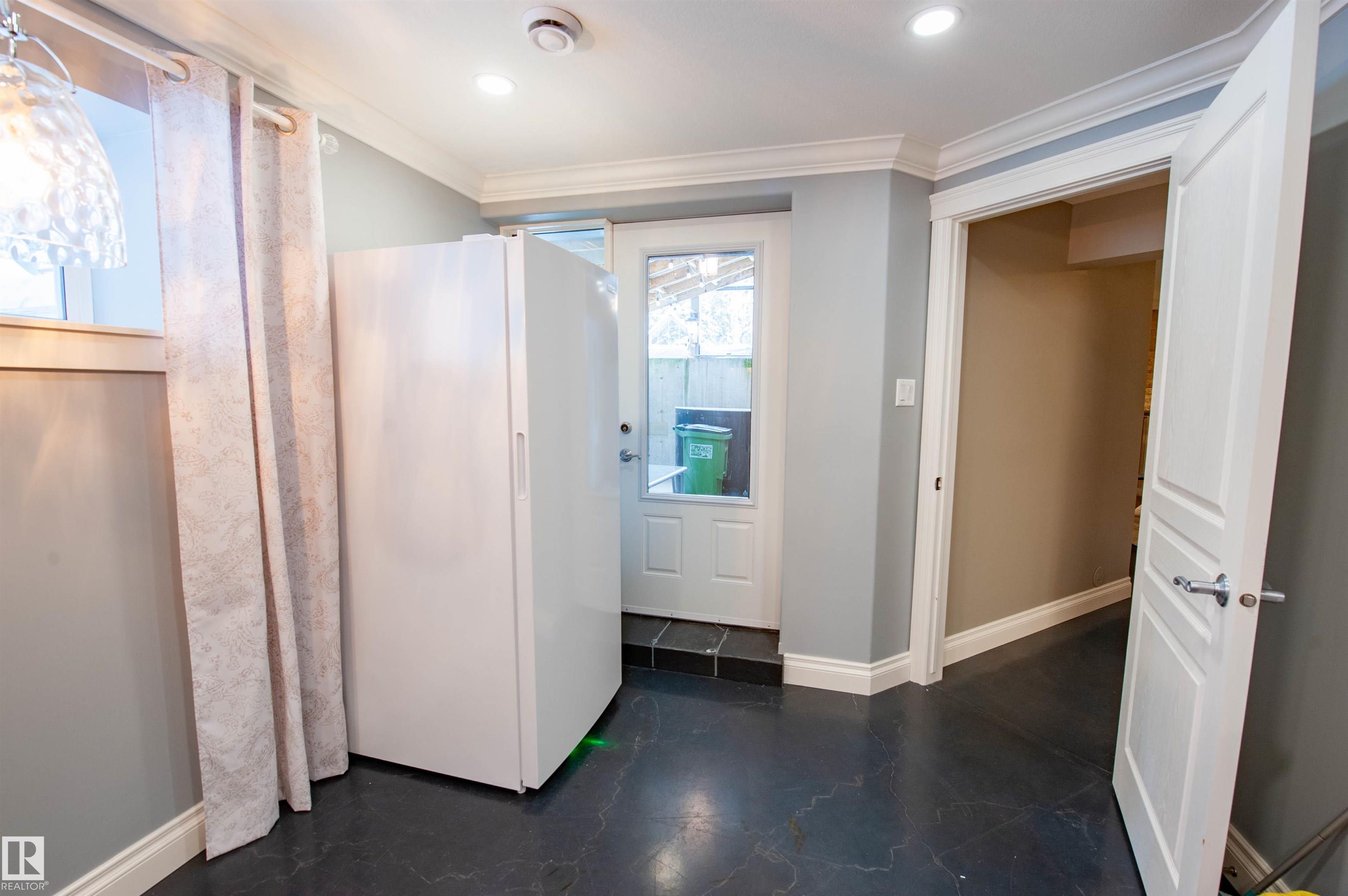 Photo 45 at 47 River Heights Drive NW, River's Edge, Edmonton