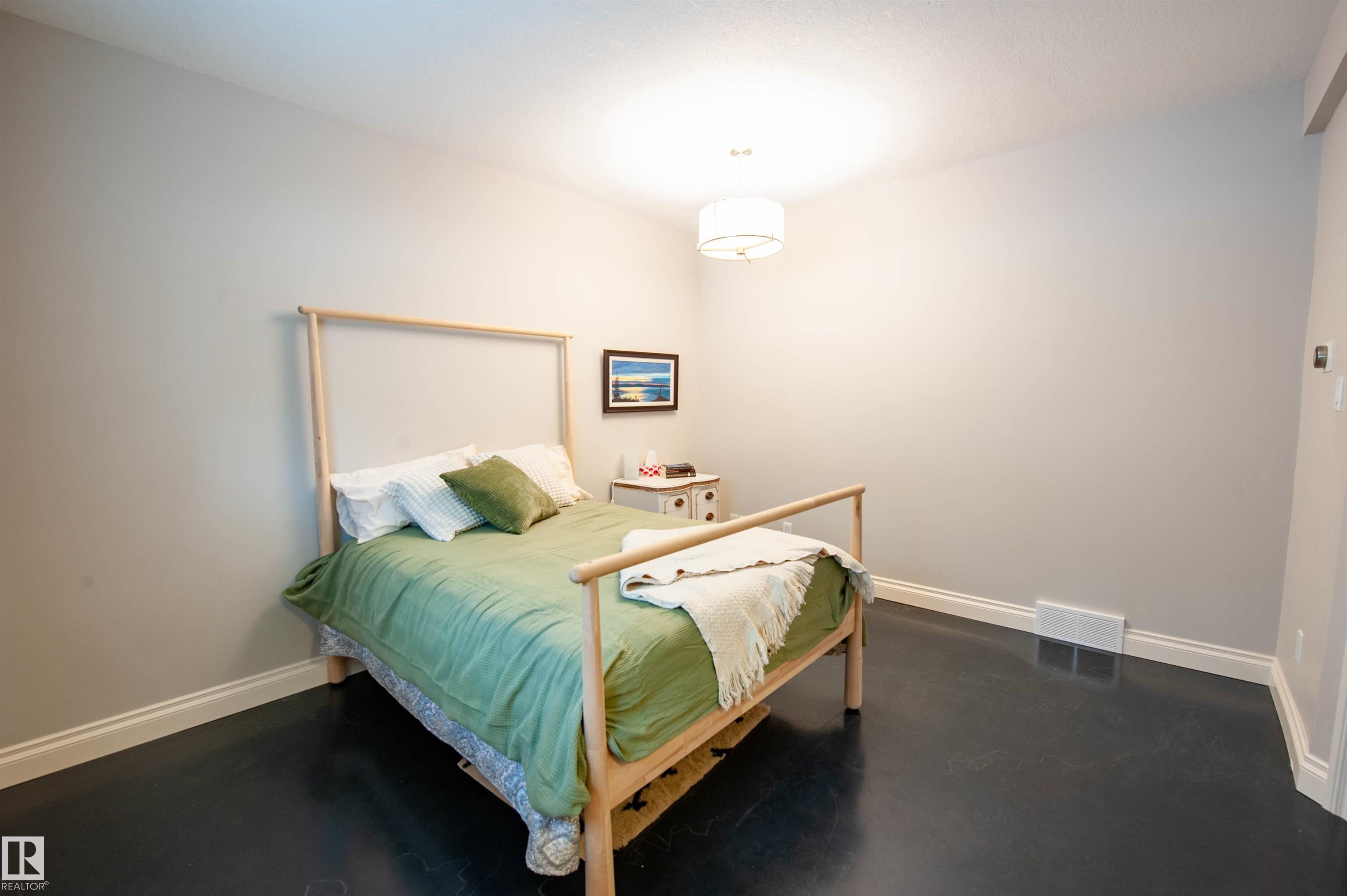 Photo 48 at 47 River Heights Drive NW, River's Edge, Edmonton