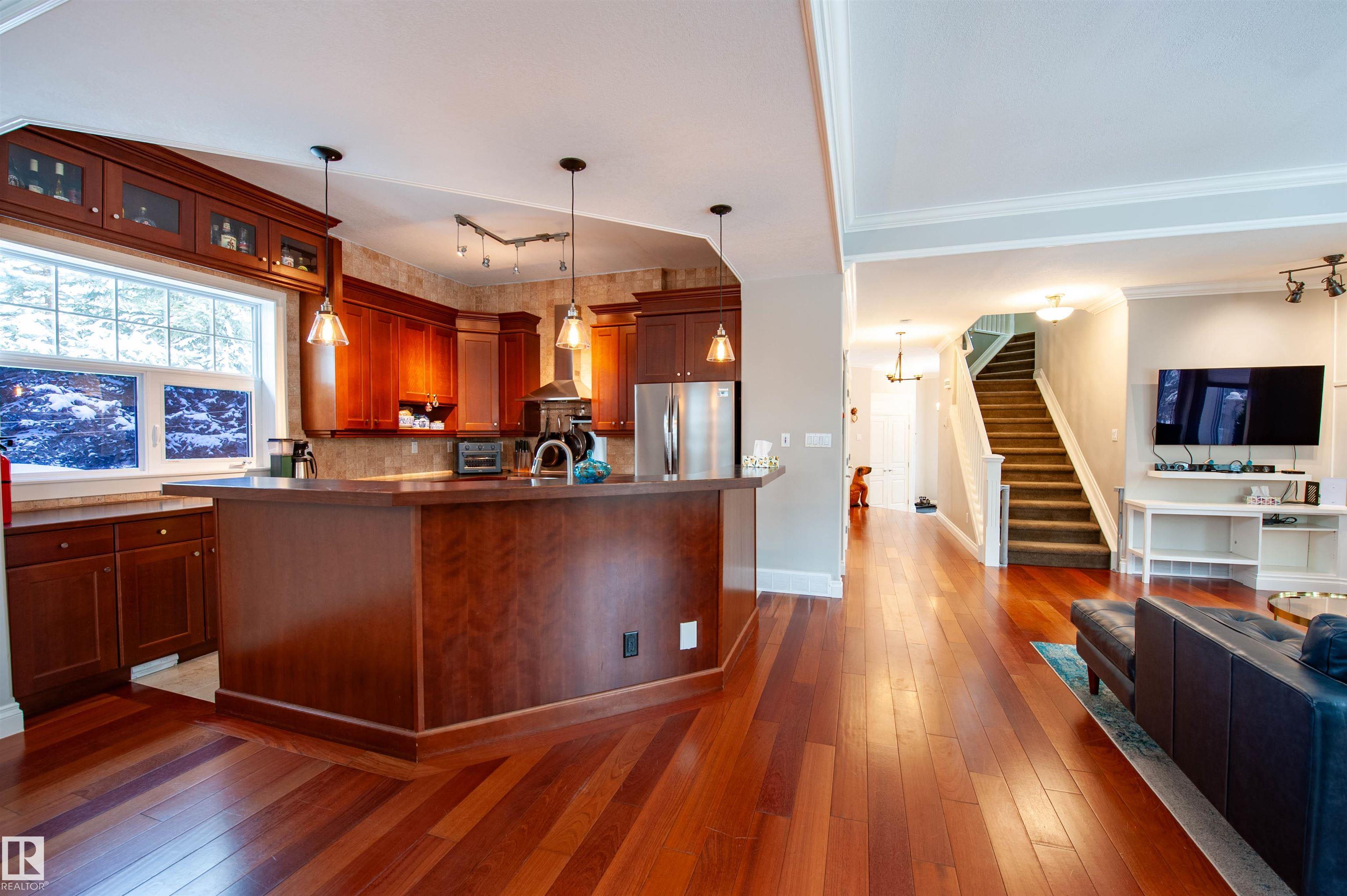 Photo 8 at 47 River Heights Drive NW, River's Edge, Edmonton