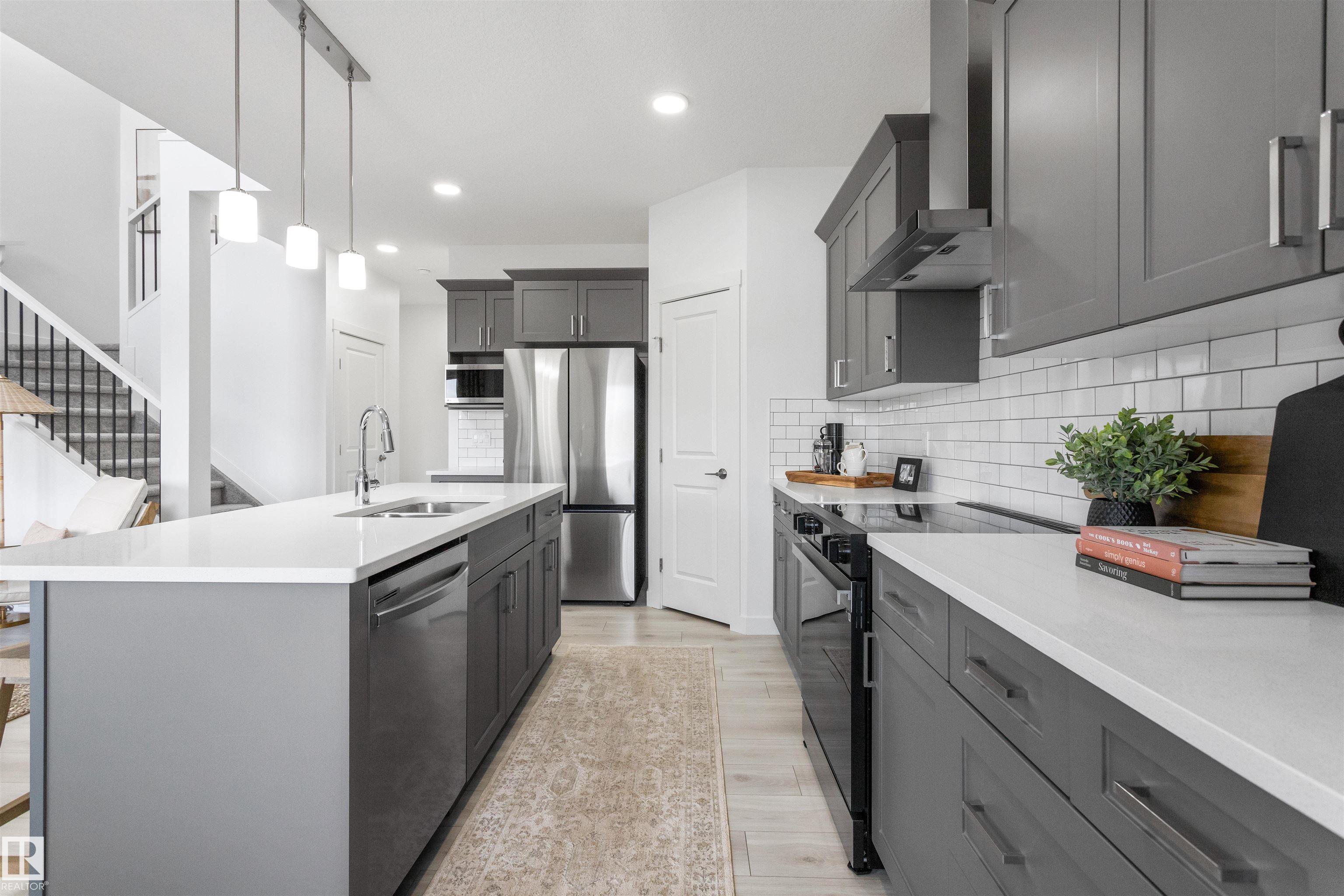 Photo 6 at 2511 189 Street NW, The Uplands, Edmonton