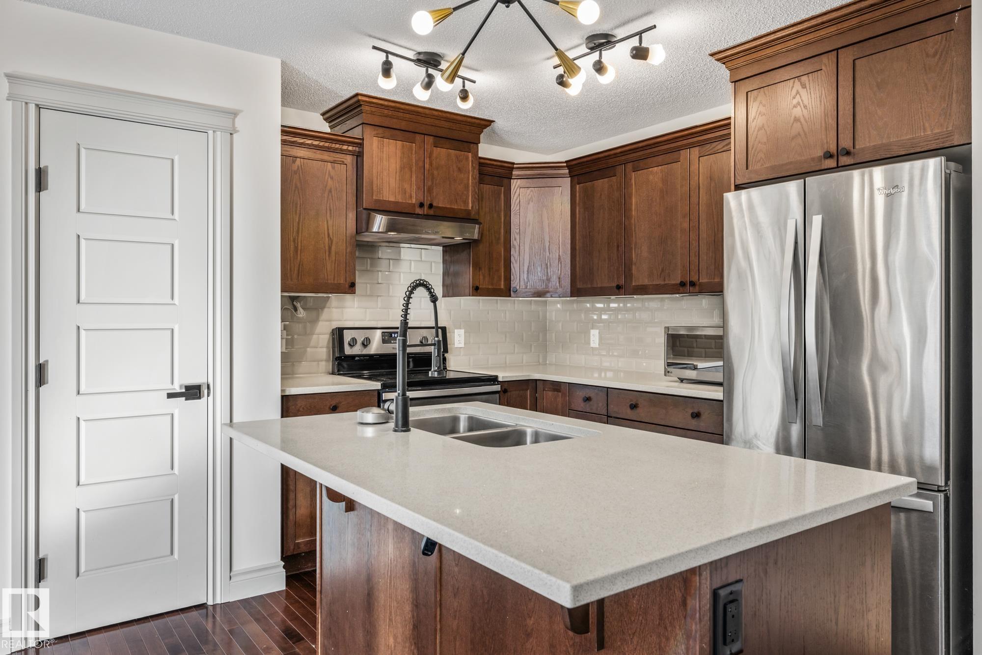 Photo 11 at 22115 88 Avenue NW, Rosenthal, Edmonton