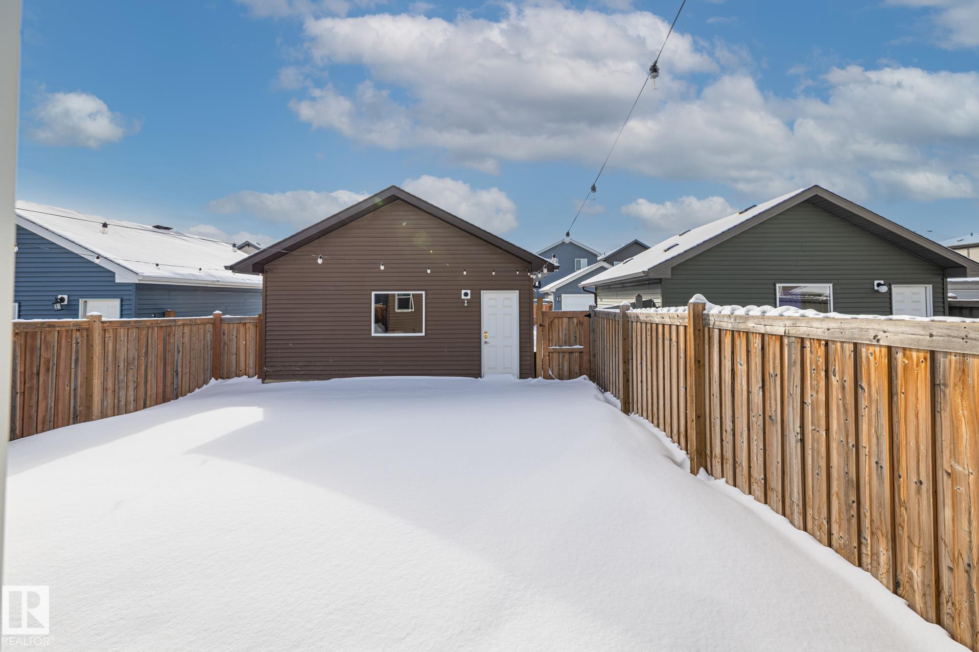 Photo 36 at 22115 88 Avenue NW, Rosenthal, Edmonton