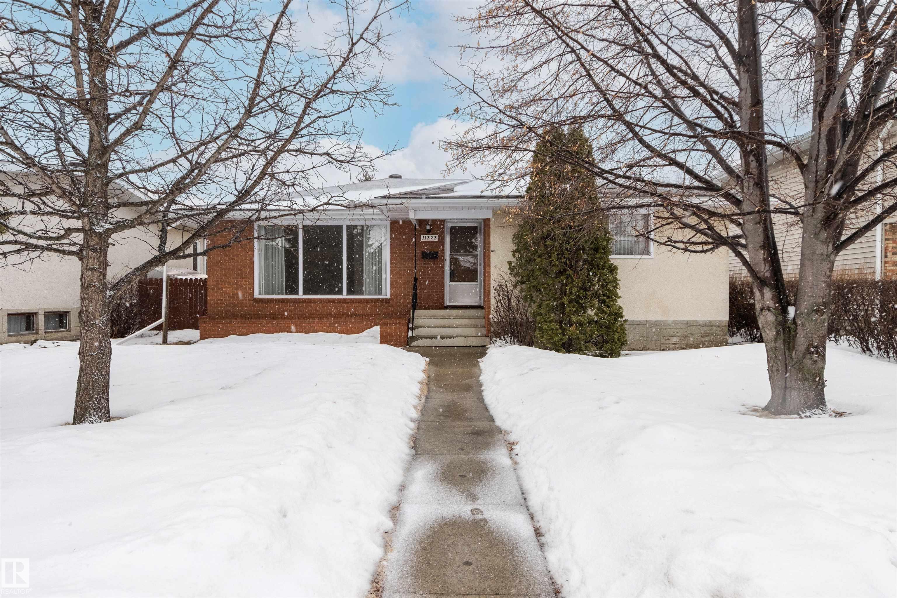 11323 35a Avenue NW, Greenfield, Edmonton