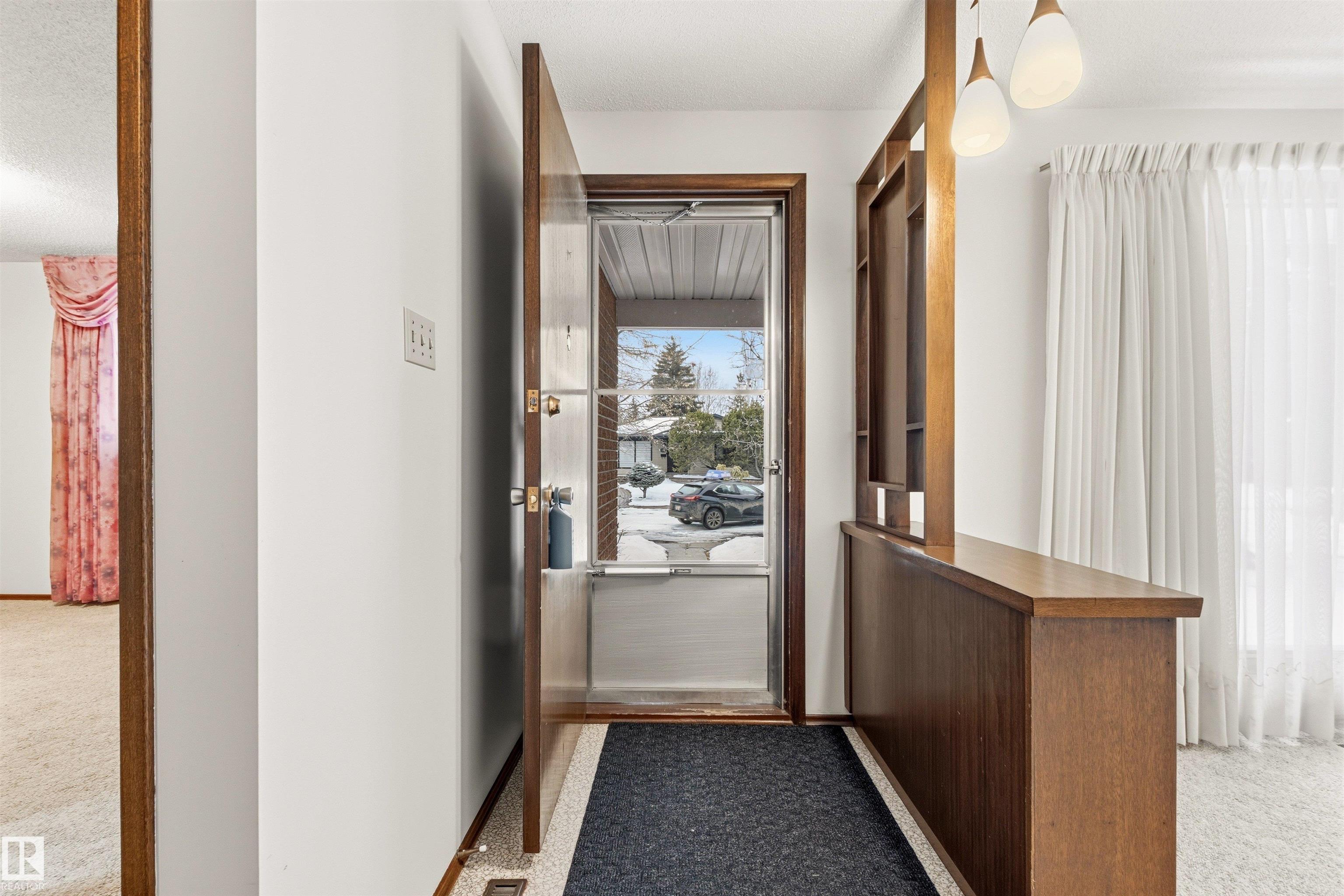 11323 35a Avenue NW, Greenfield, Edmonton