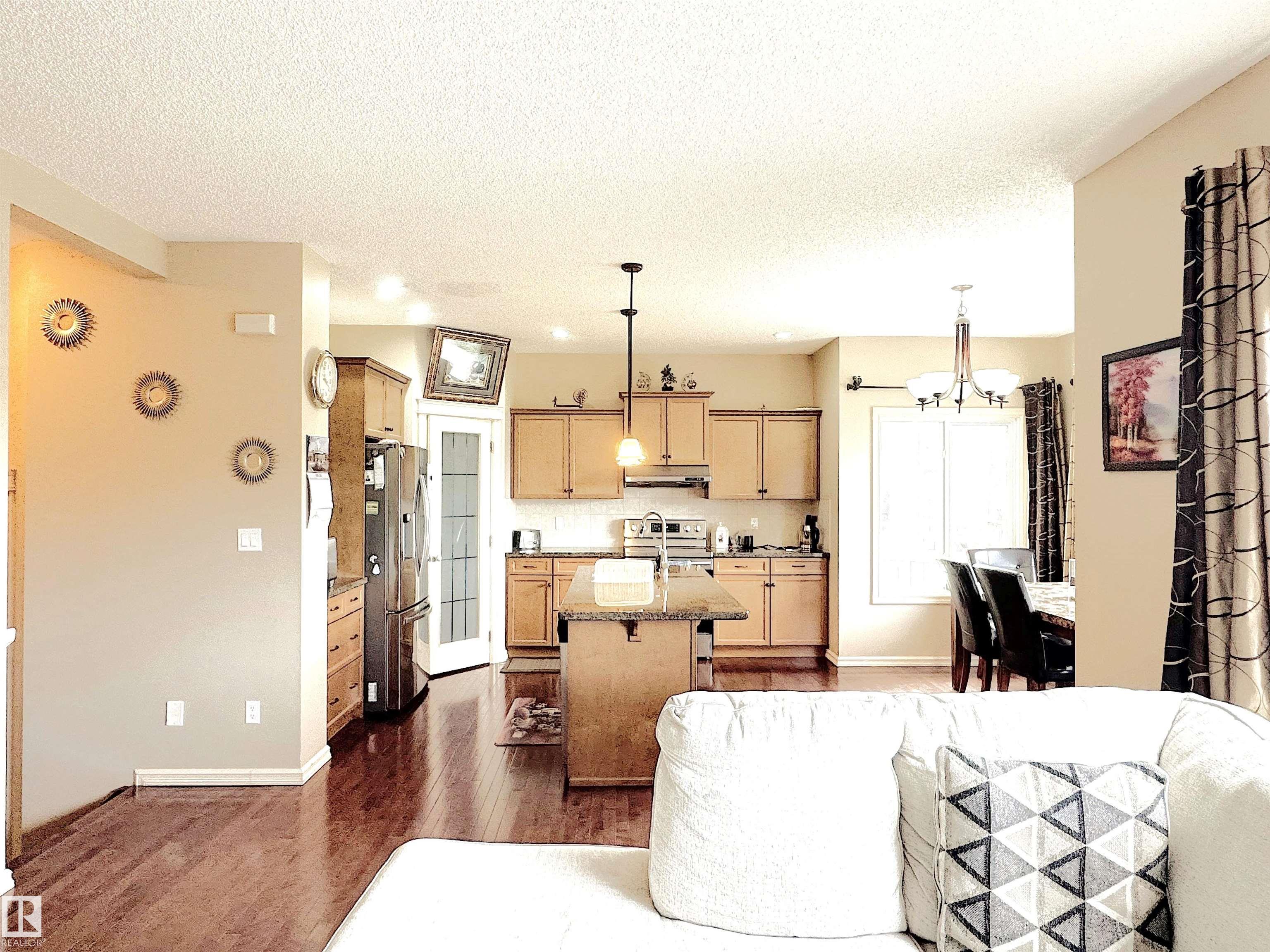 Photo 10 at 3756 13 Street NW, Tamarack, Edmonton