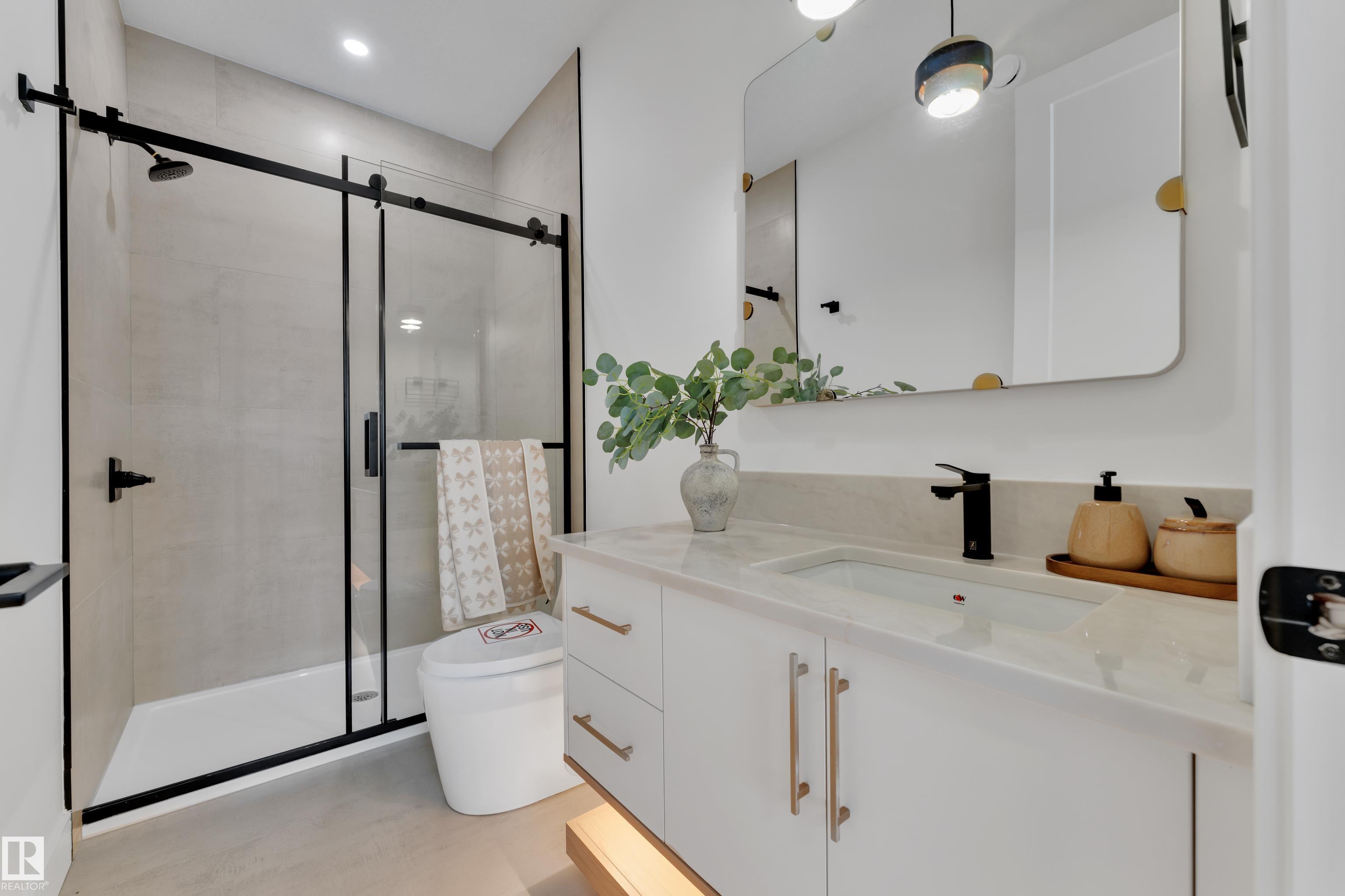 Photo 33 at 2408 1 Avenue SW, Alces, Edmonton