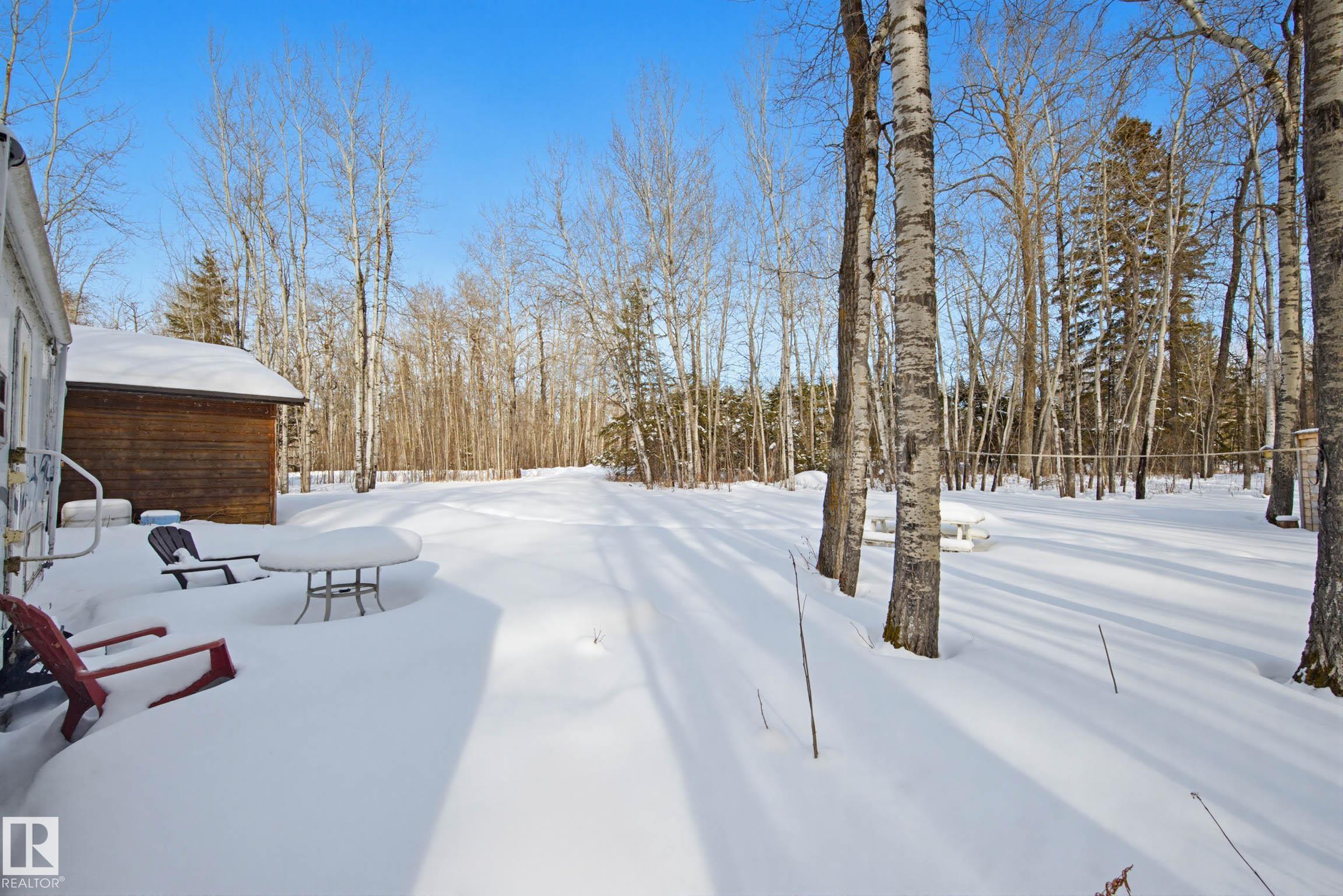 Photo 12 at 7 - 53102 Rge Road 43, South Woodland Acres, Rural Parkland County