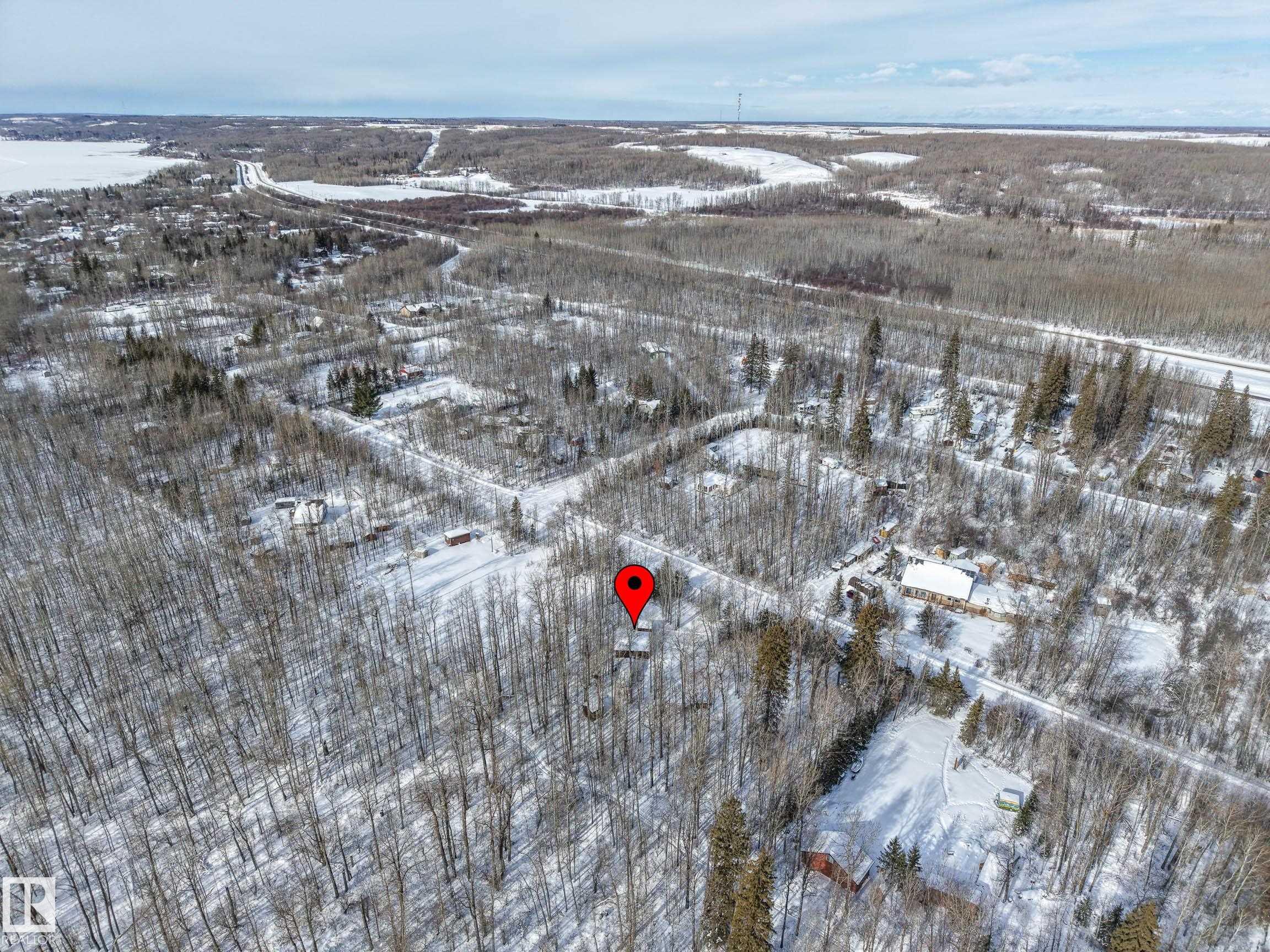 Photo 22 at 7 - 53102 Rge Road 43, South Woodland Acres, Rural Parkland County