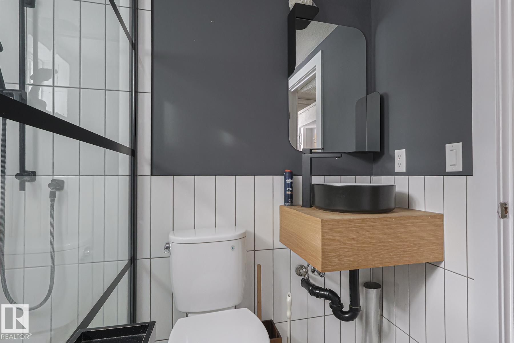 Photo 48 at 13519 107a Avenue NW, North Glenora, Edmonton