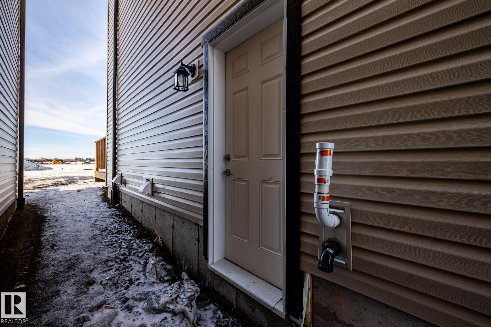 Photo 2 at 1972 210 Street NW, Stillwater, Edmonton