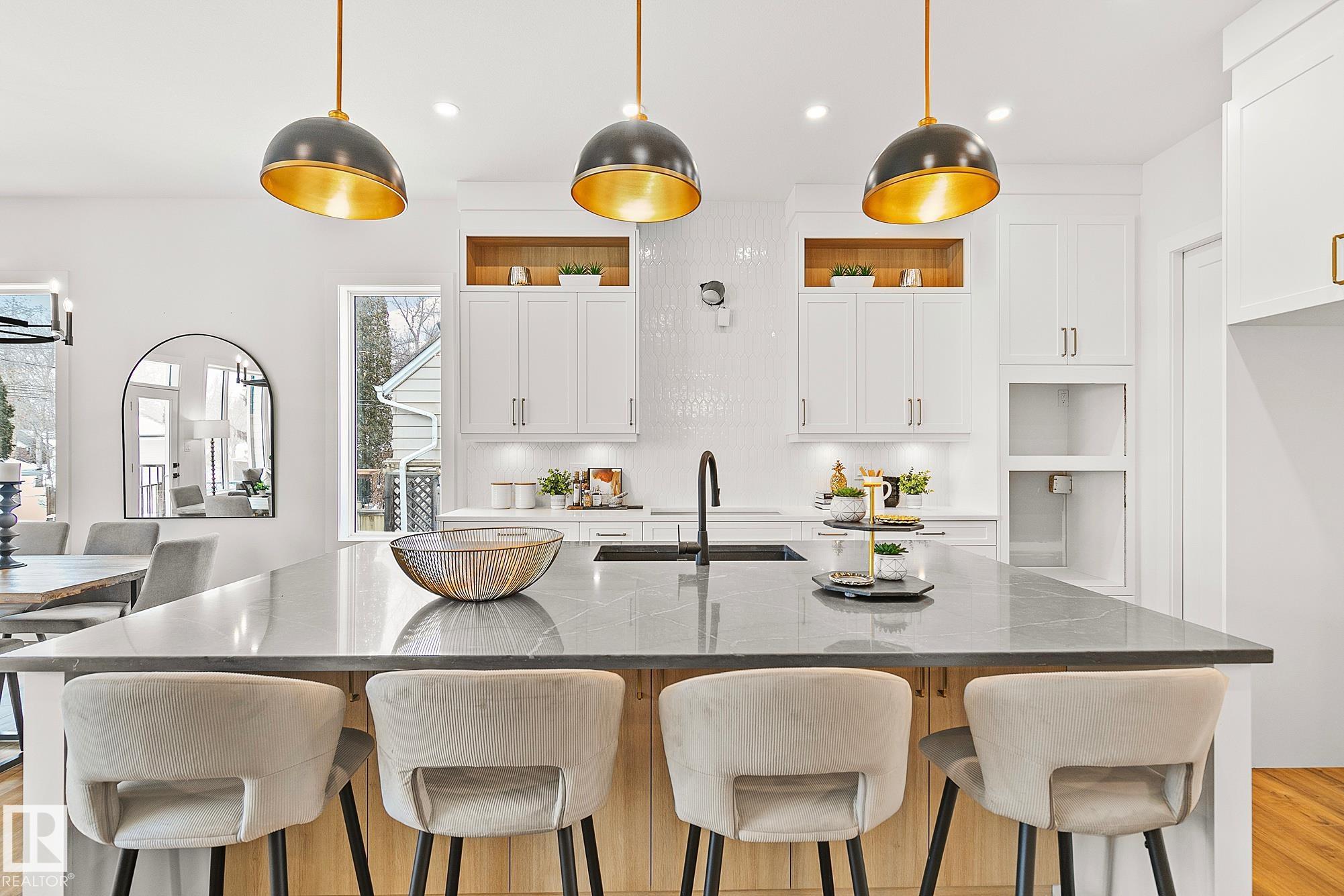 Photo 5 at 11238 61 Street NW, Highlands, Edmonton