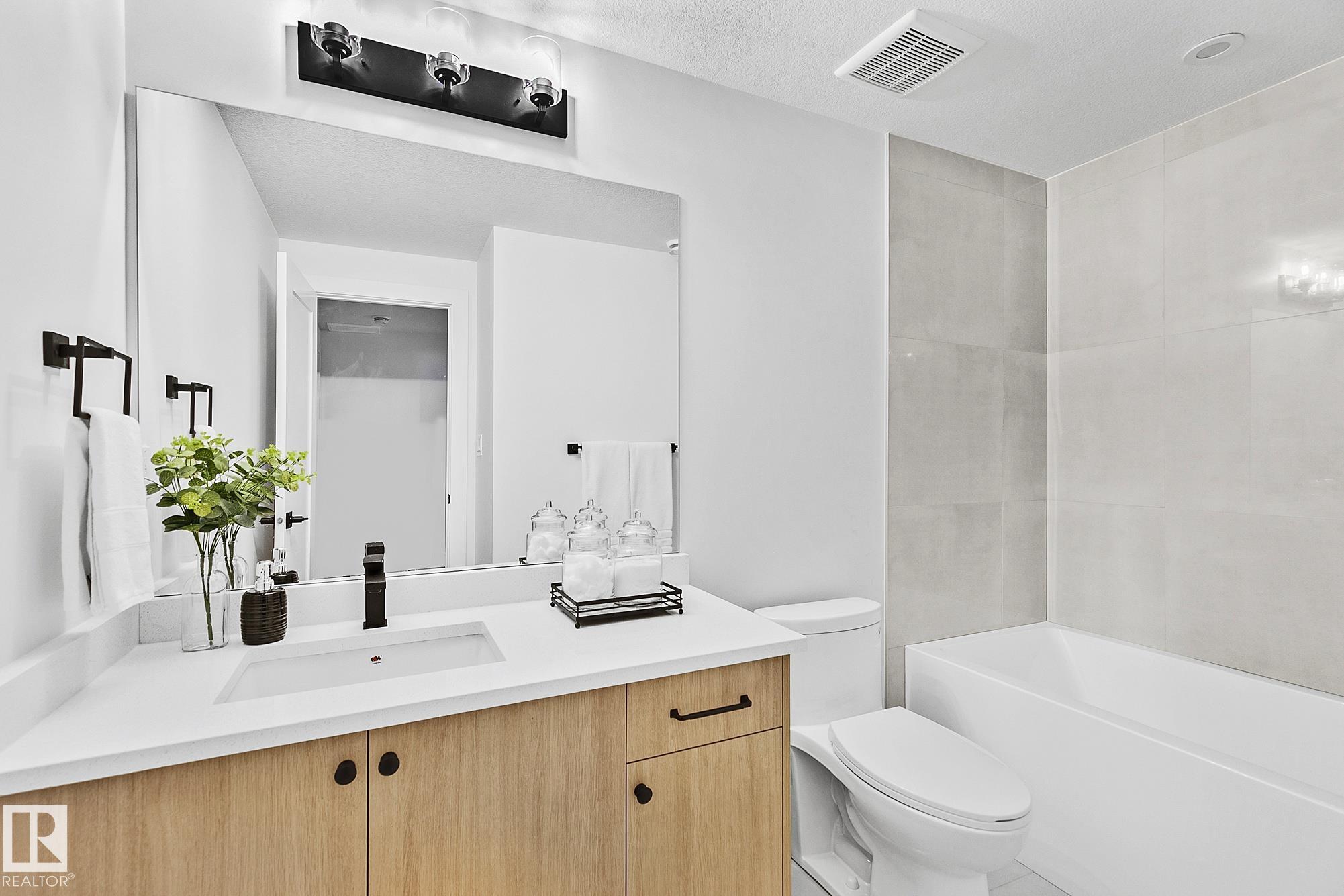 Photo 59 at 11238 61 Street NW, Highlands, Edmonton