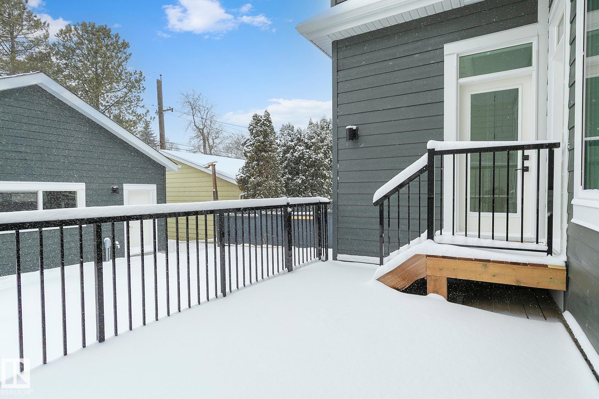 Photo 61 at 11238 61 Street NW, Highlands, Edmonton