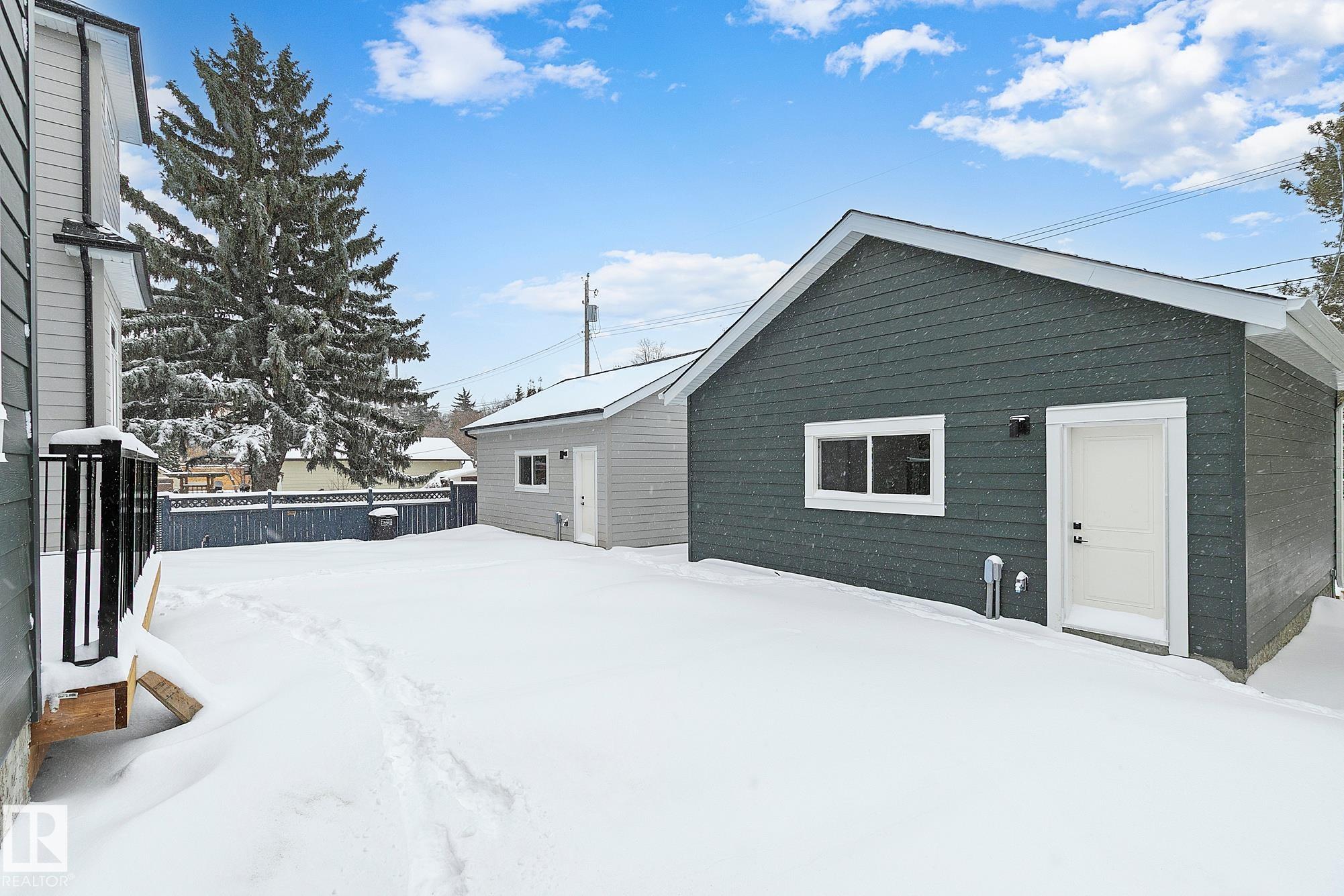 Photo 62 at 11238 61 Street NW, Highlands, Edmonton