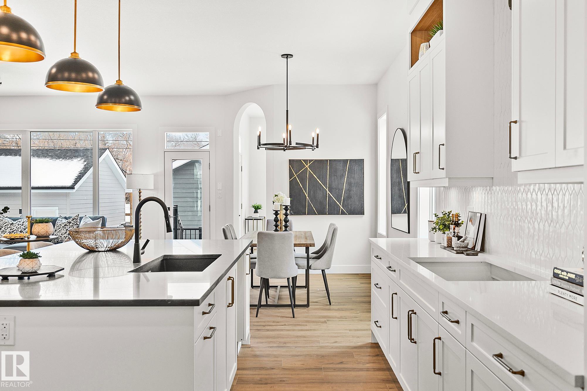 Photo 9 at 11238 61 Street NW, Highlands, Edmonton