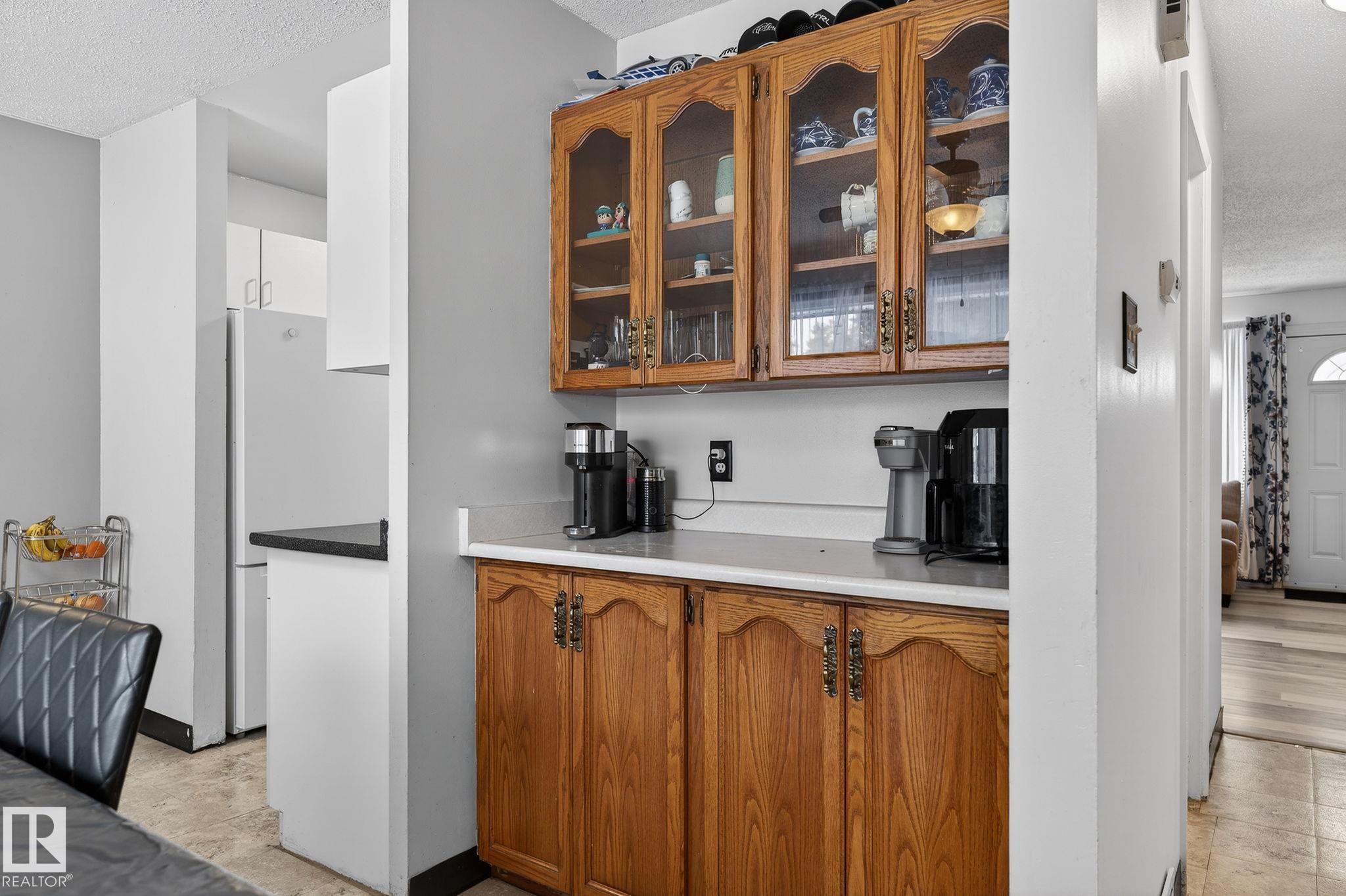 Photo 22 at 105 Village On The Green green NW, York, Edmonton