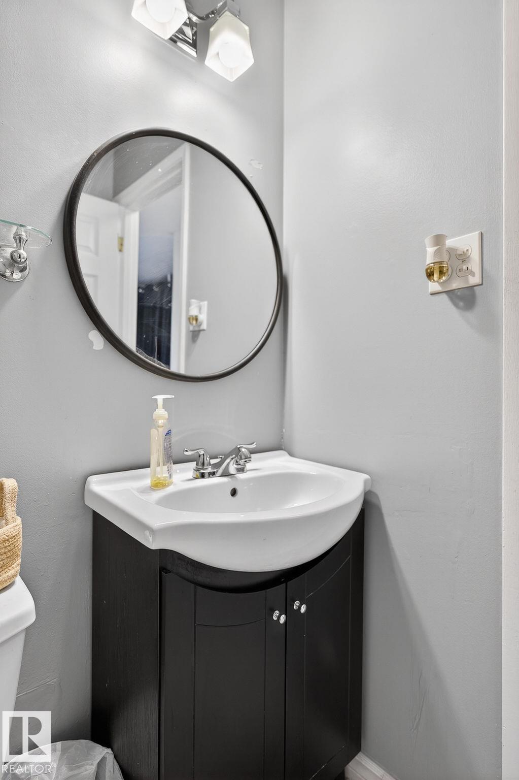 Photo 25 at 105 Village On The Green green NW, York, Edmonton