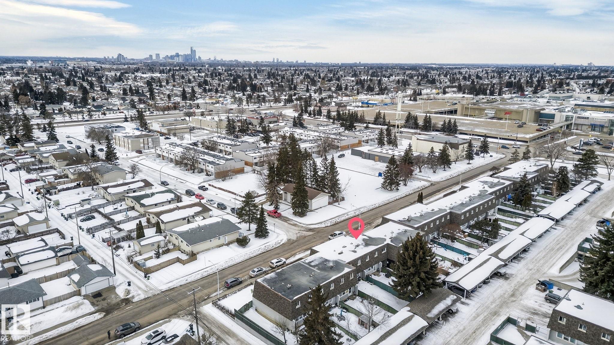 Photo 6 at 105 Village On The Green green NW, York, Edmonton