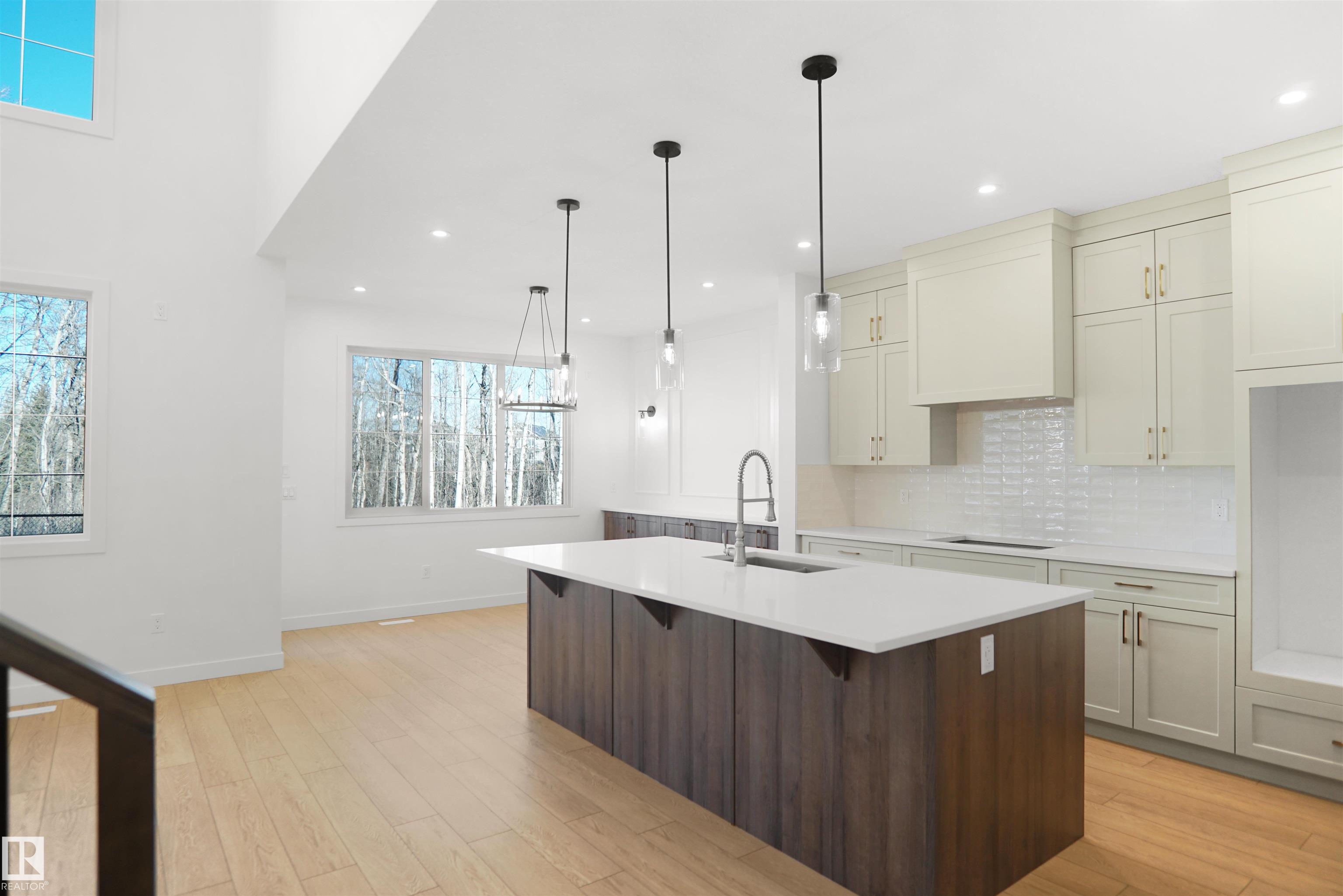 Photo 13 at 20608 27 Avenue NW, The Uplands, Edmonton