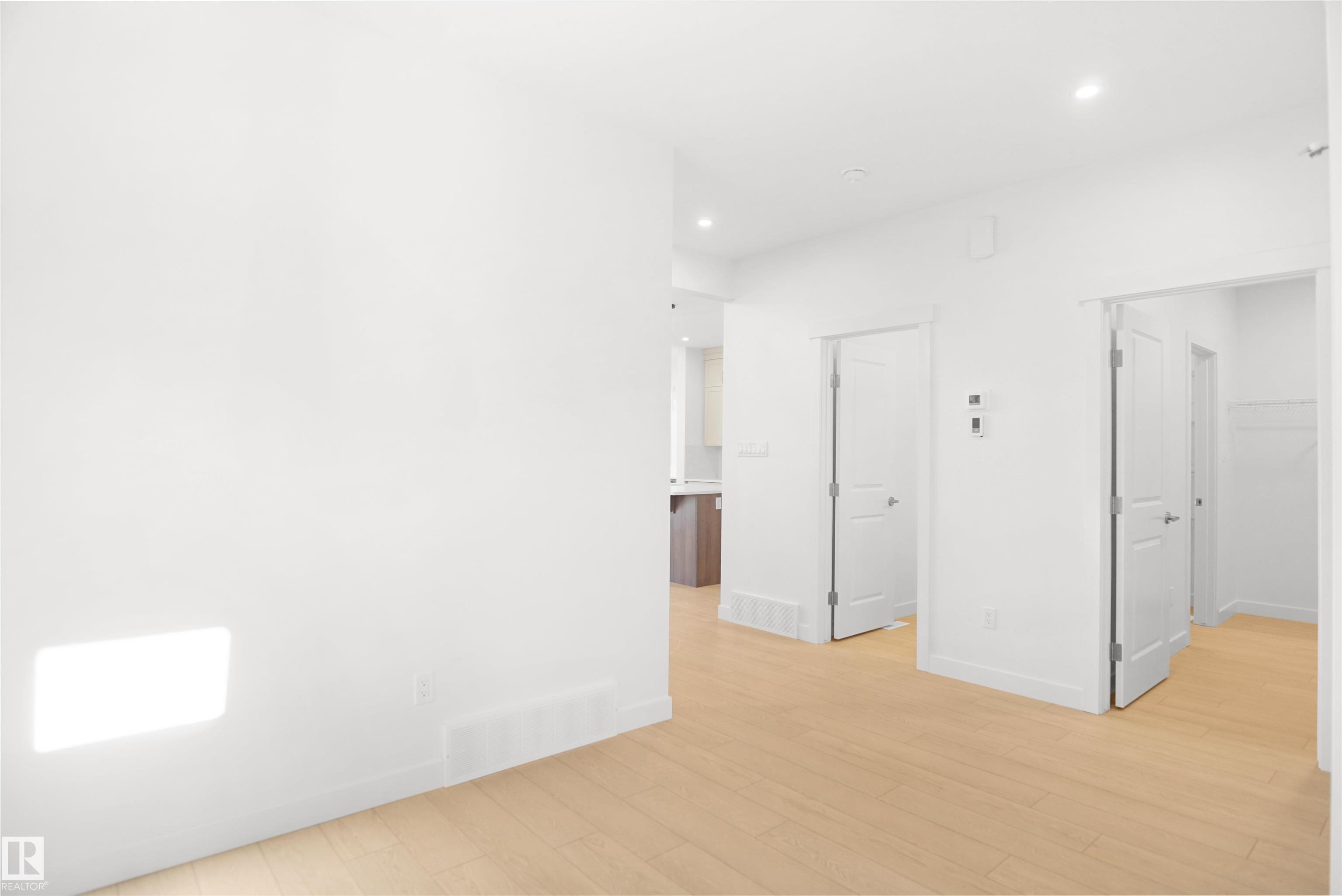 20608 27 Avenue NW, The Uplands, Edmonton