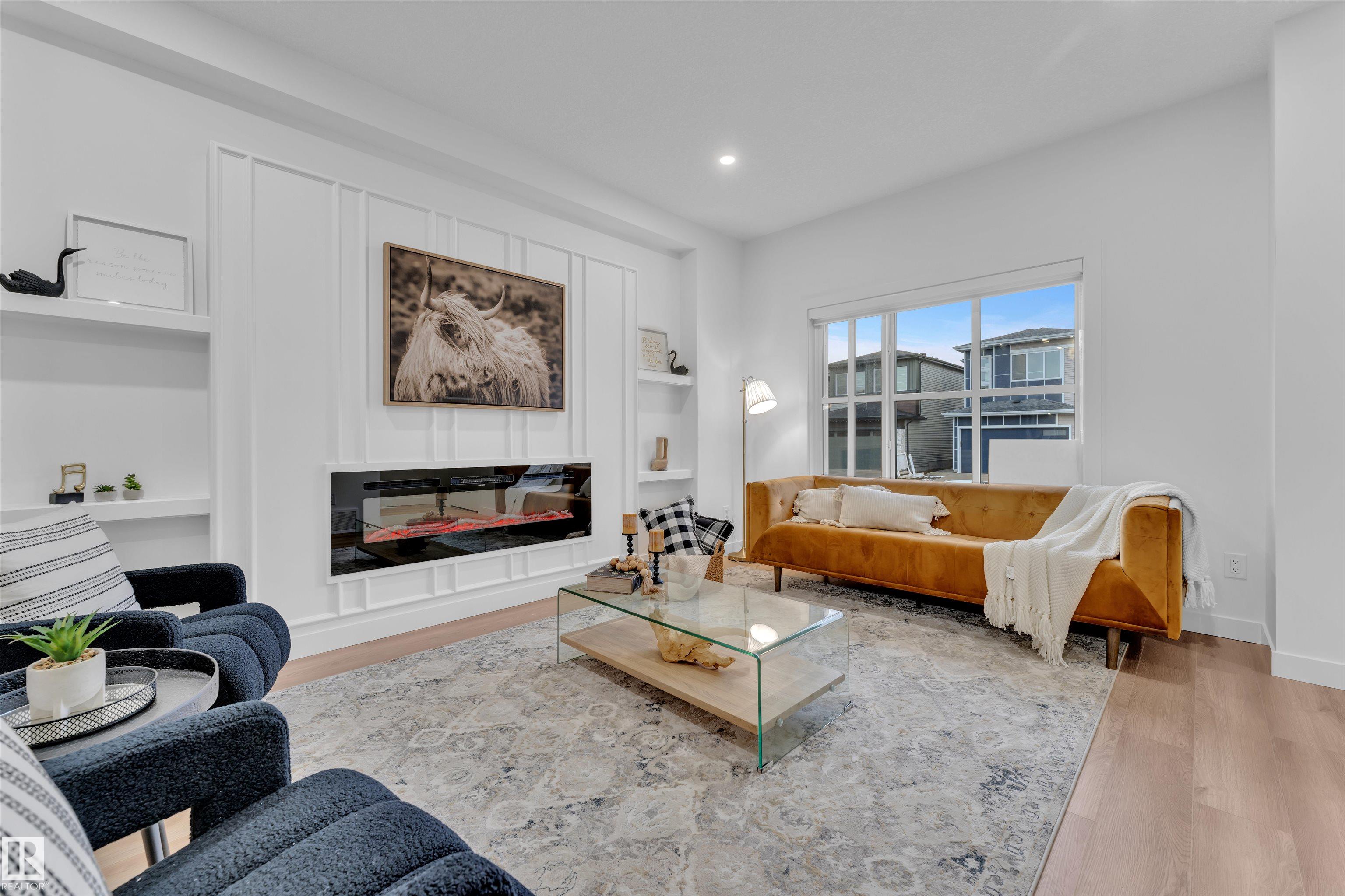 Photo 3 at 203 25 Street SW, Alces, Edmonton