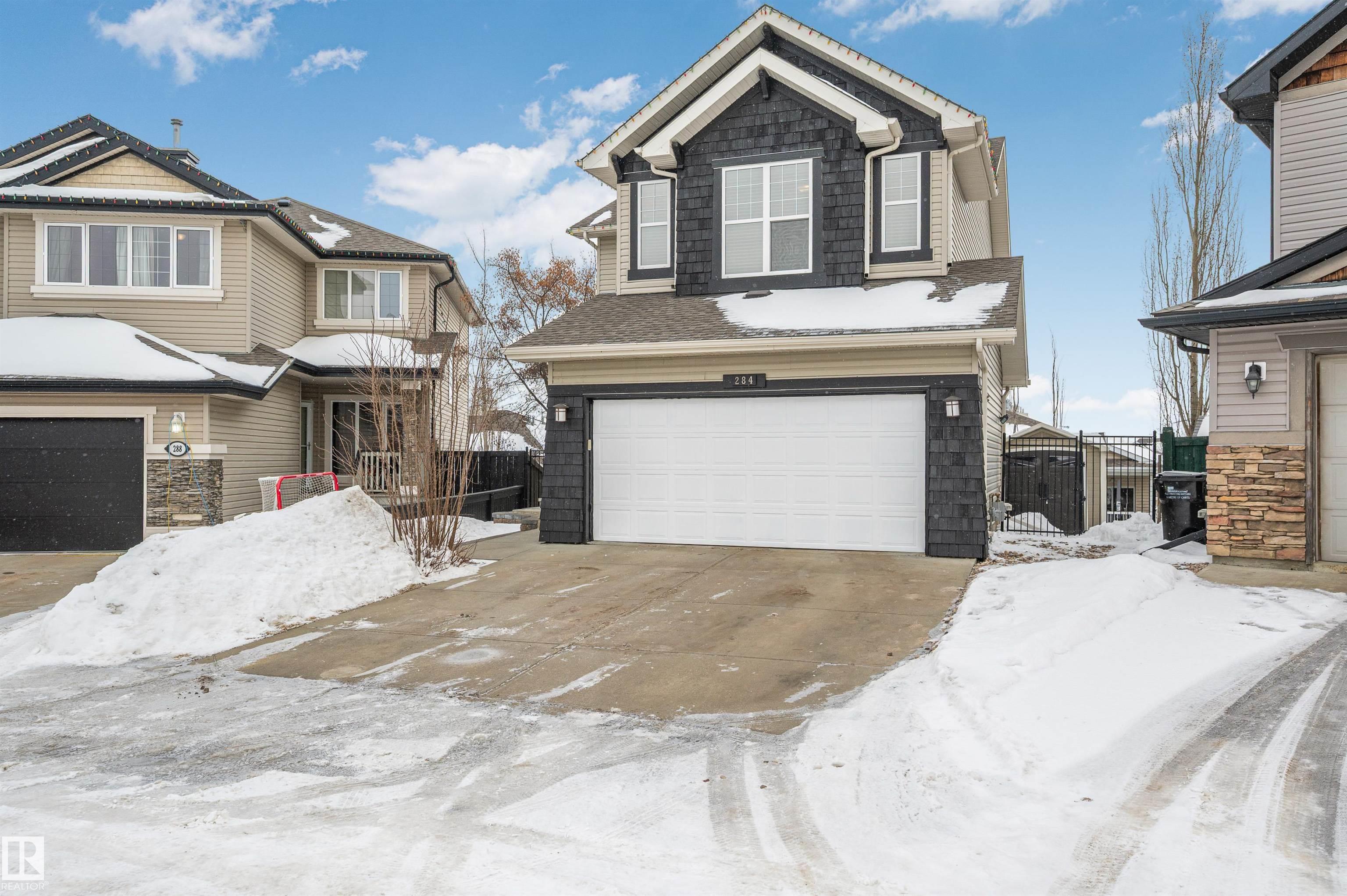 Photo 2 at 284 Cornwall Road, Lakeland Ridge, Sherwood Park