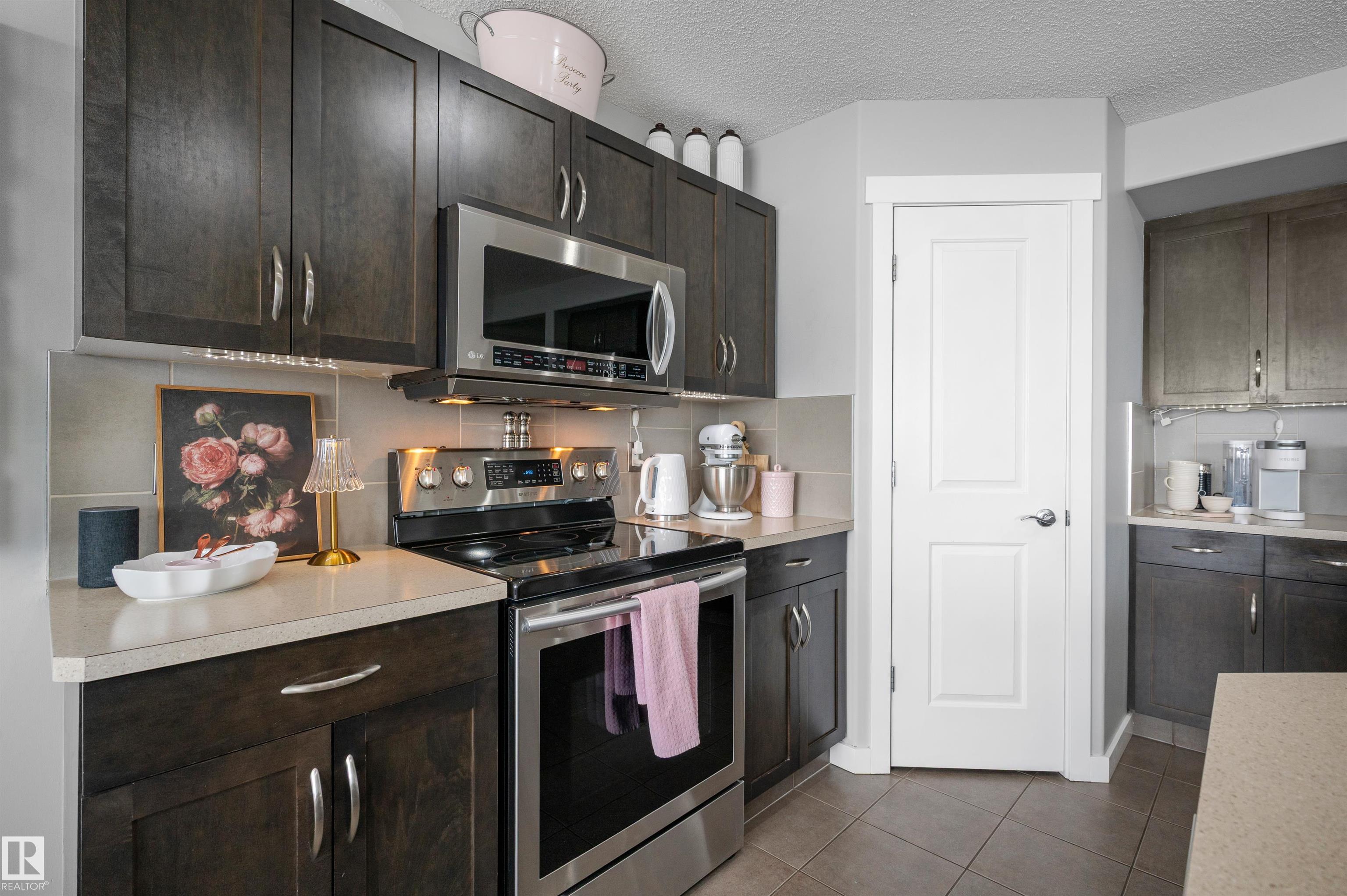 Photo 13 at 284 Cornwall Road, Lakeland Ridge, Sherwood Park