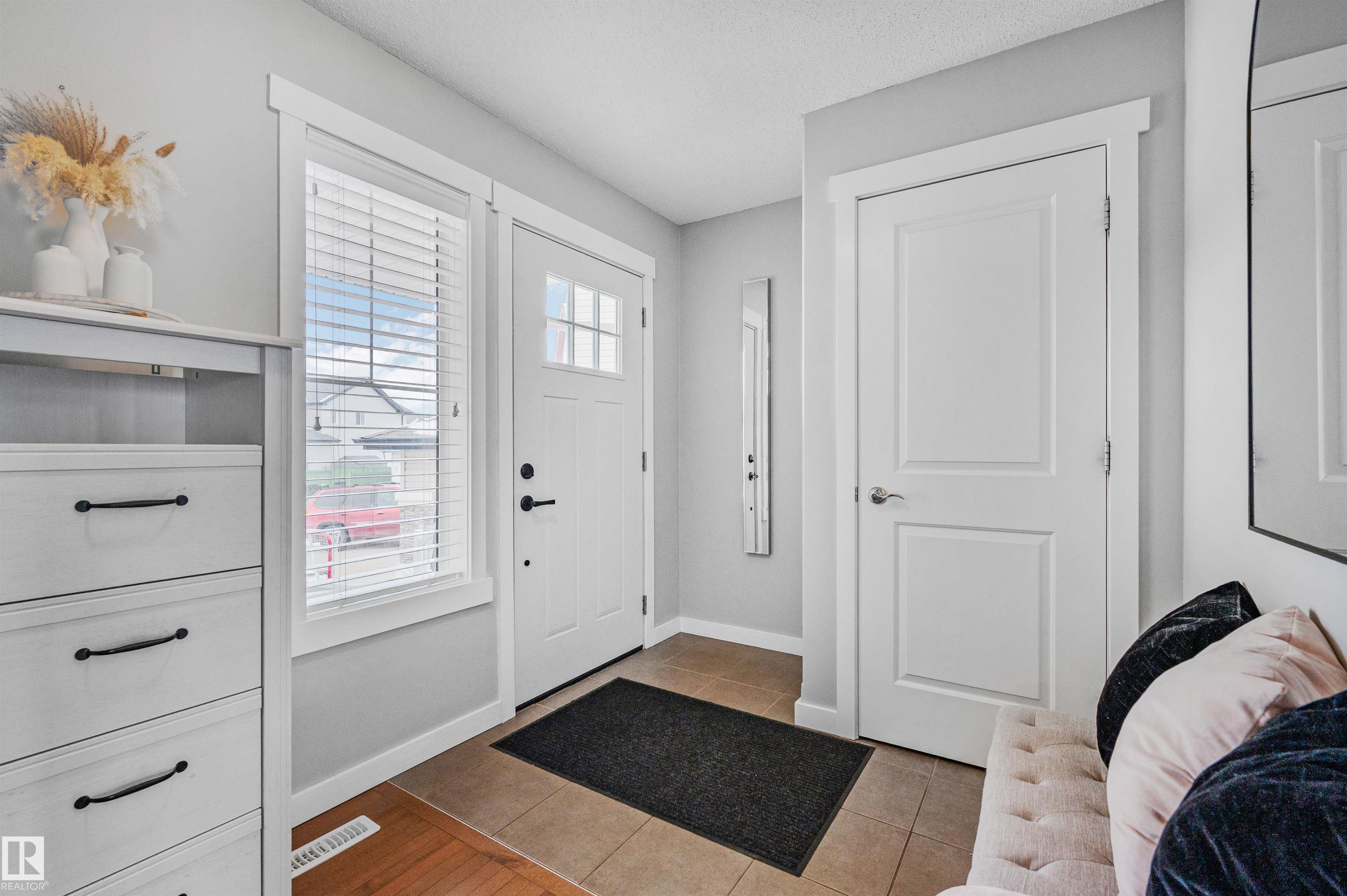 Photo 4 at 284 Cornwall Road, Lakeland Ridge, Sherwood Park