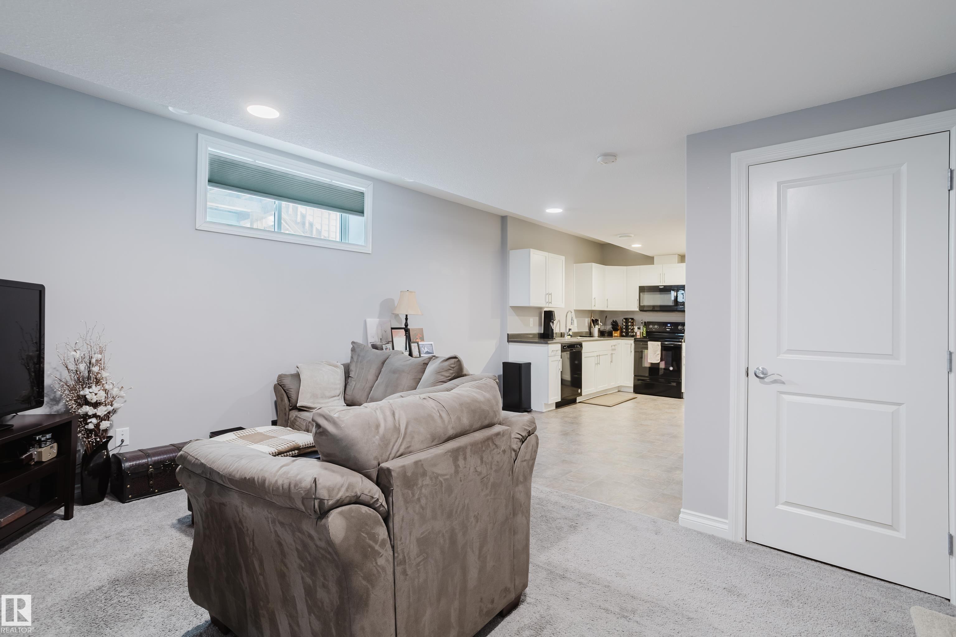 Photo 19 at 326 West Haven Drive, West Haven Park, Leduc