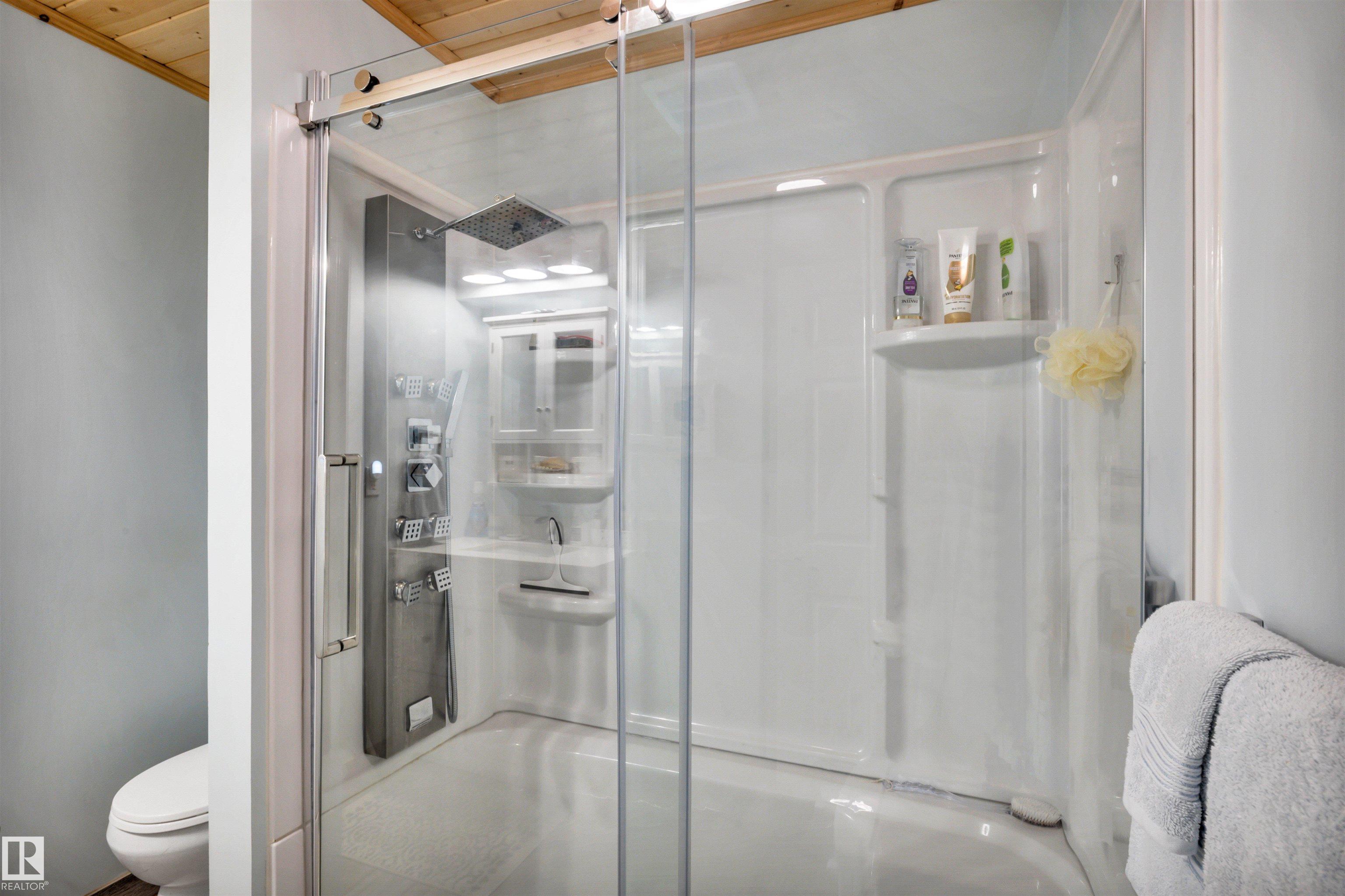 Photo 31 at 605 6st. Ross Haven, Ross Haven, Rural Lac Ste. Anne County