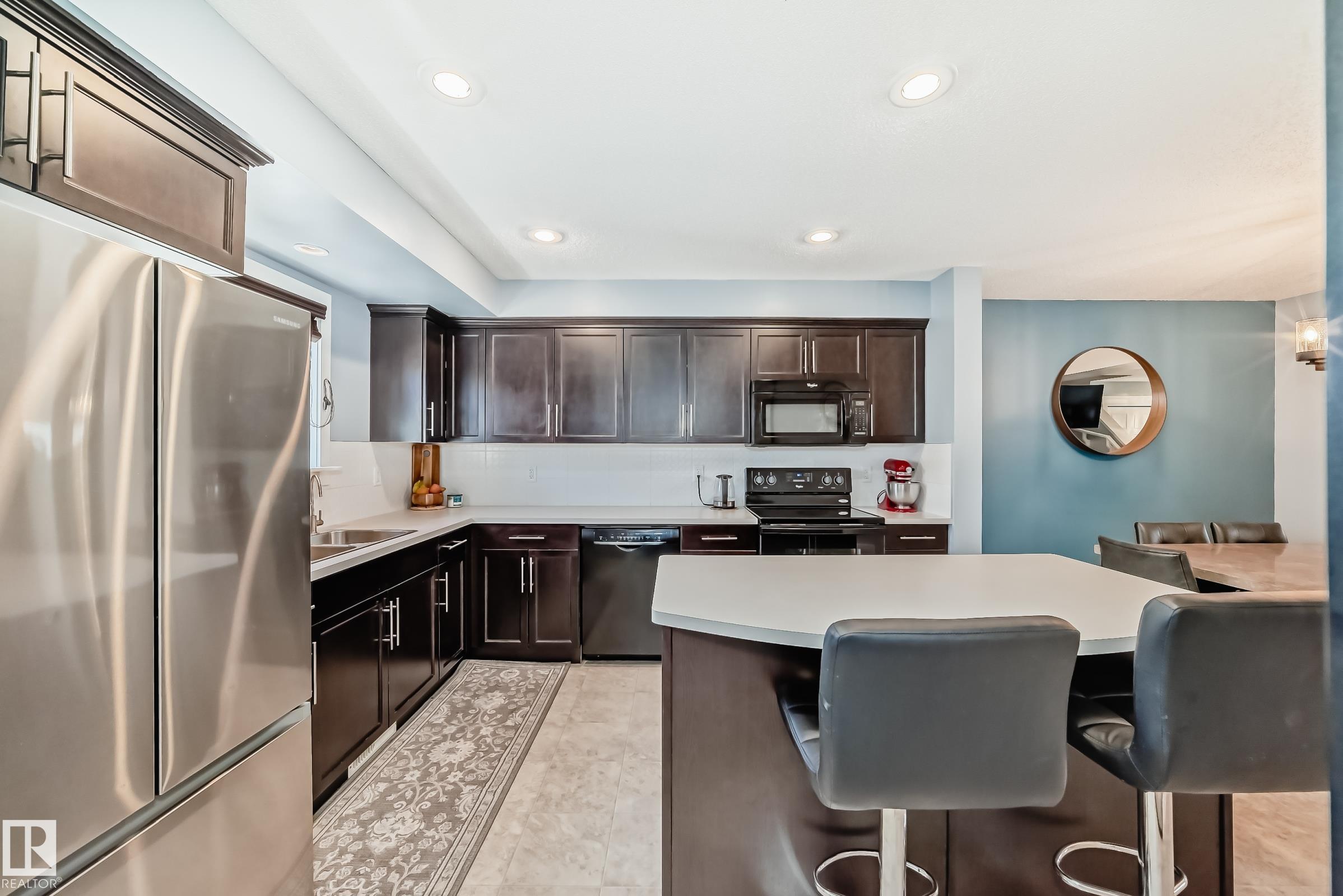 Photo 21 at 327 Desrochers Boulevard SW, Desrochers Area, Edmonton