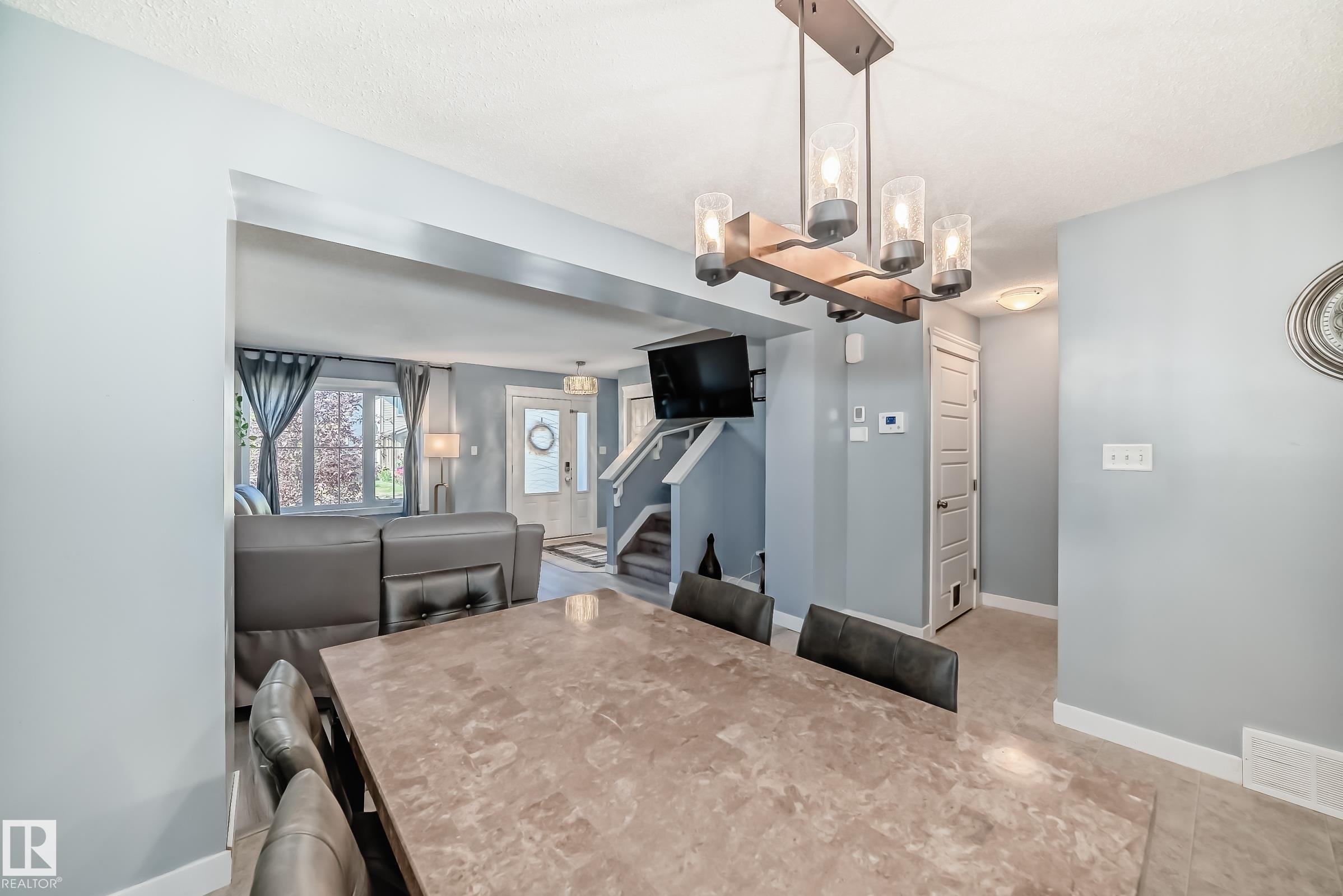 Photo 24 at 327 Desrochers Boulevard SW, Desrochers Area, Edmonton