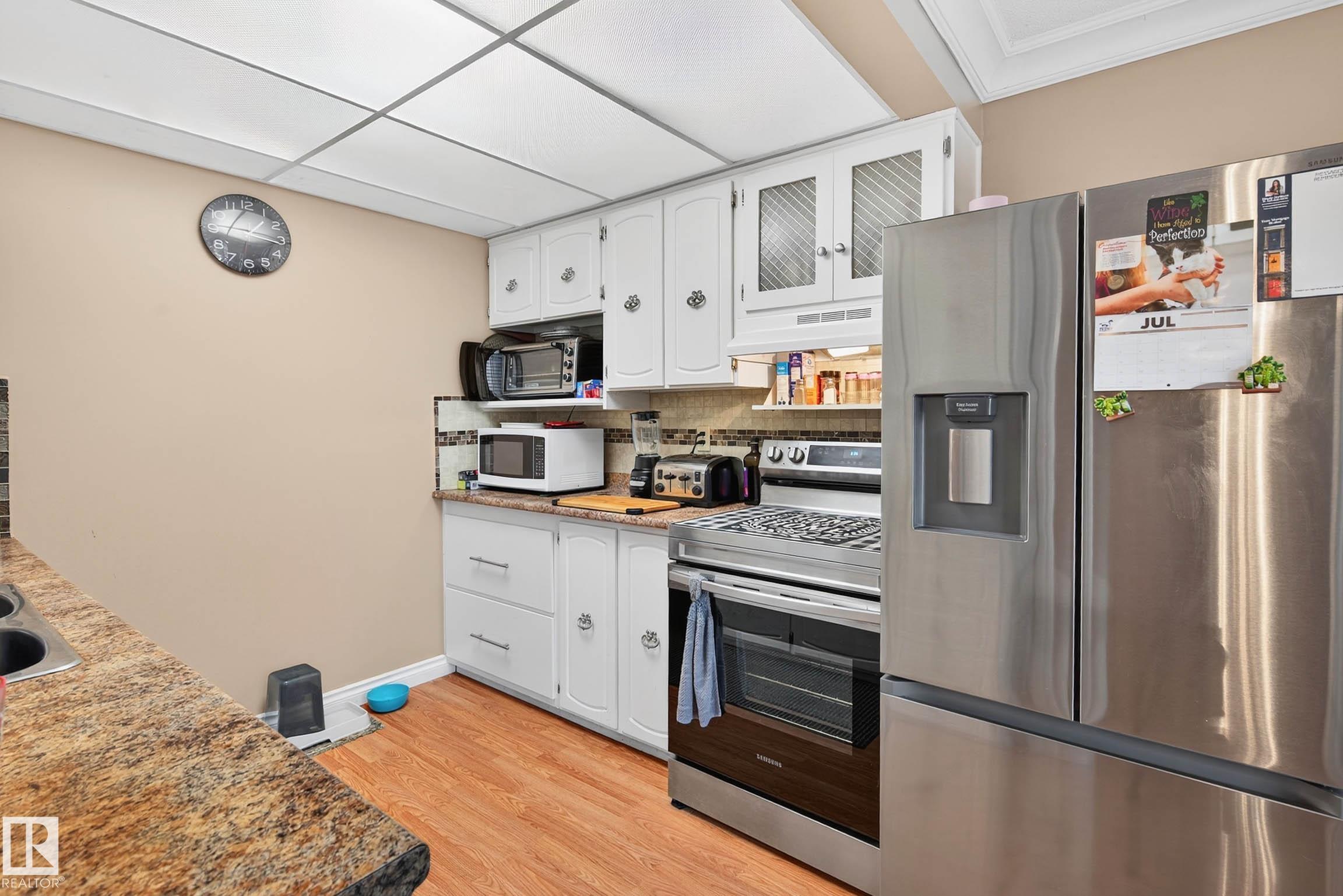 Photo 4 at 148 Great oaks, Broadmoor Estates, Sherwood Park