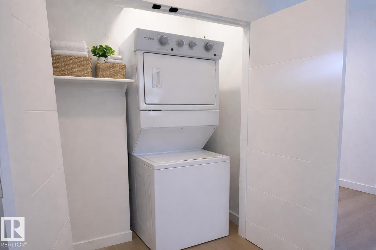 Picture for 10617/19/21 83 ST NW