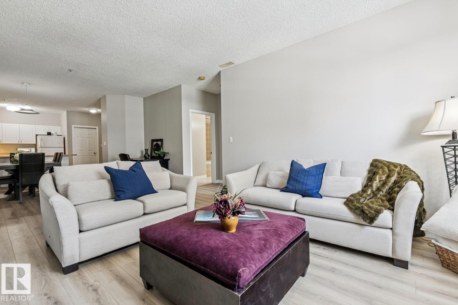 Photo 10 at 402 - 9919 105 Street NW, Downtown, Edmonton