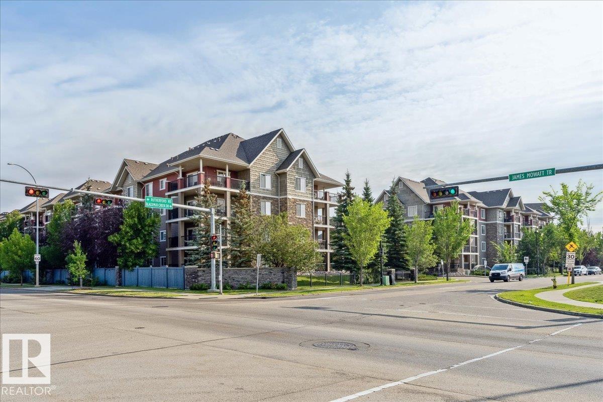 Photo 4 at 313 - 2098 Blackmud Creek Drive SW, Blackmud Creek, Edmonton