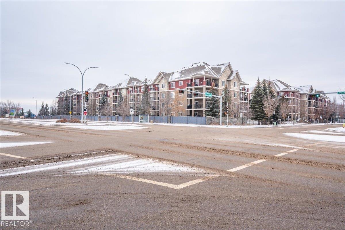 Photo 59 at 313 - 2098 Blackmud Creek Drive SW, Blackmud Creek, Edmonton