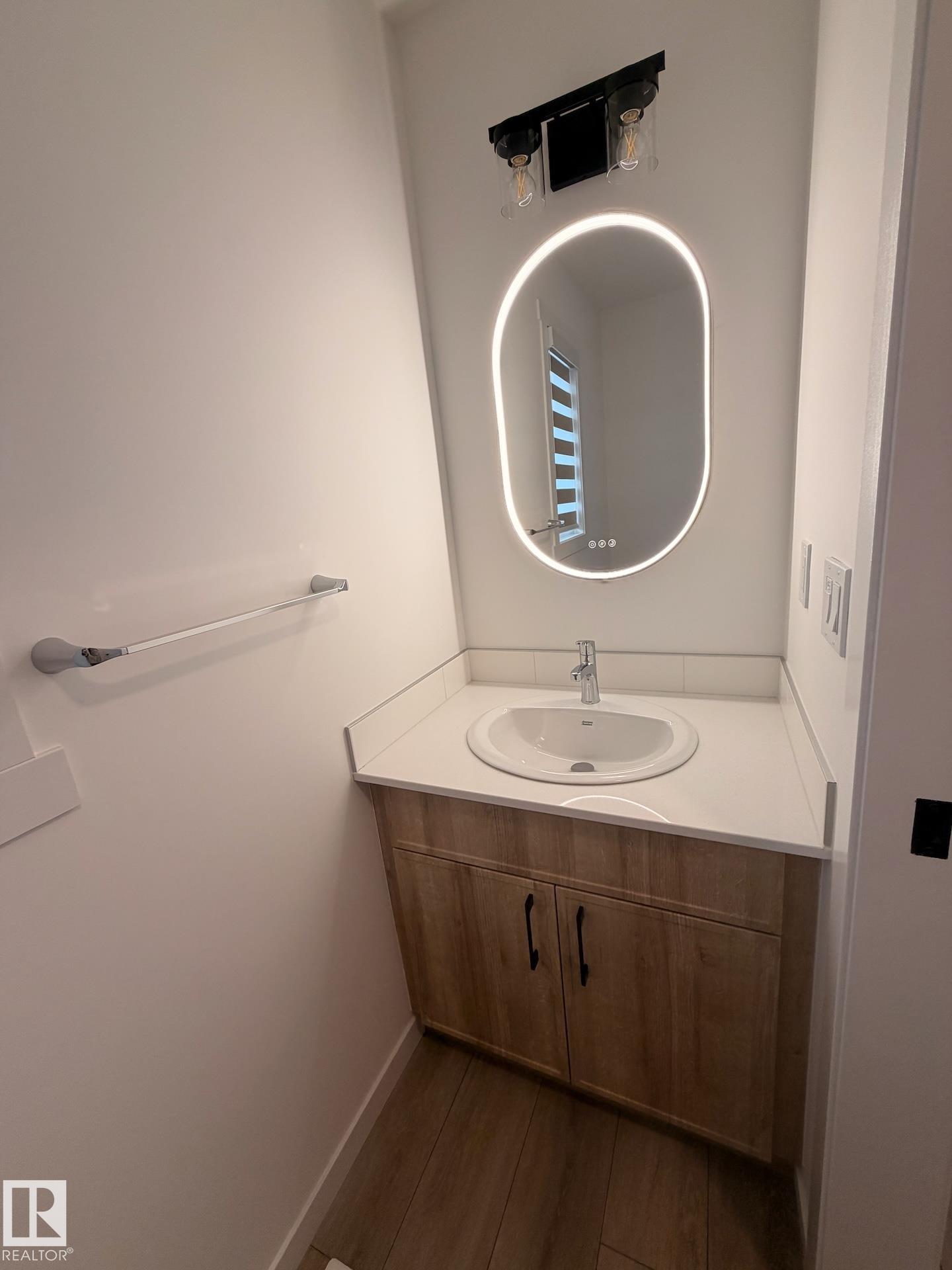 Photo 5 at 76 - 1025 Secord Promenade NW, Secord, Edmonton