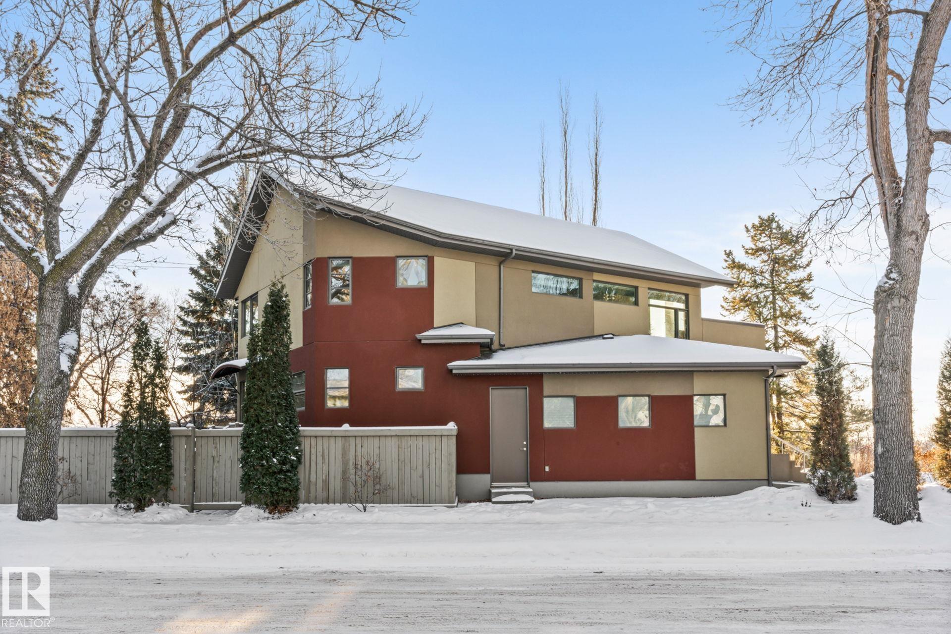 6428 Ada Boulevard NW, Highlands, Edmonton