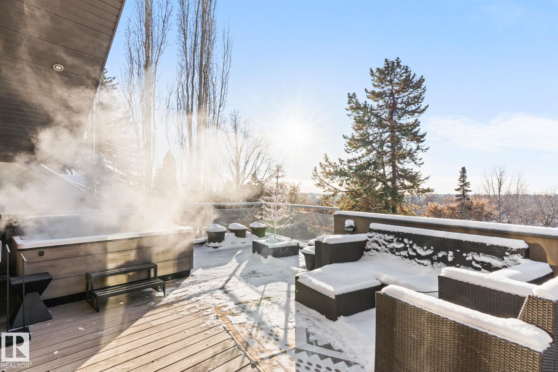 6428 Ada Boulevard NW, Highlands, Edmonton